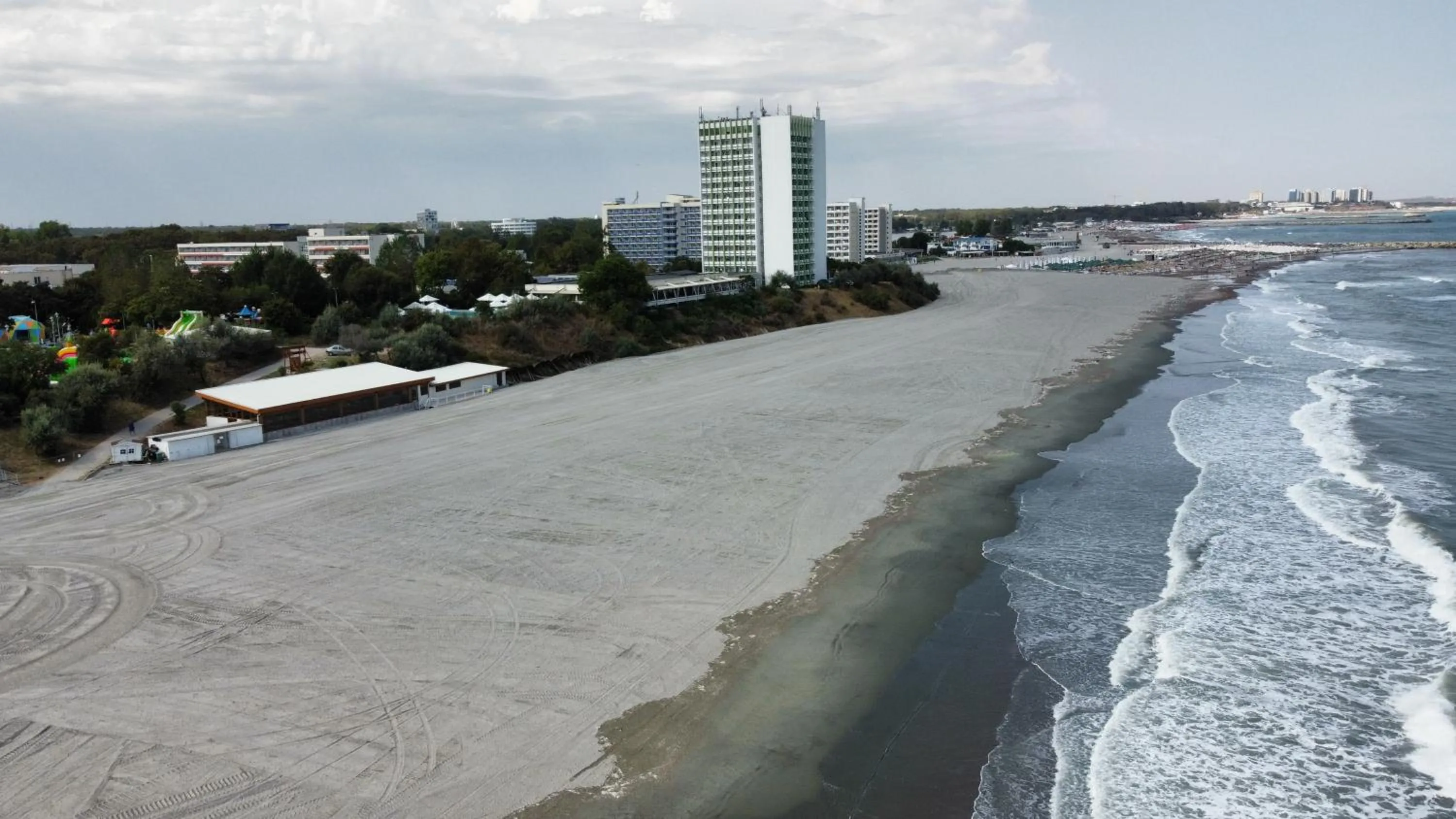 Property building in Hotel Capitol