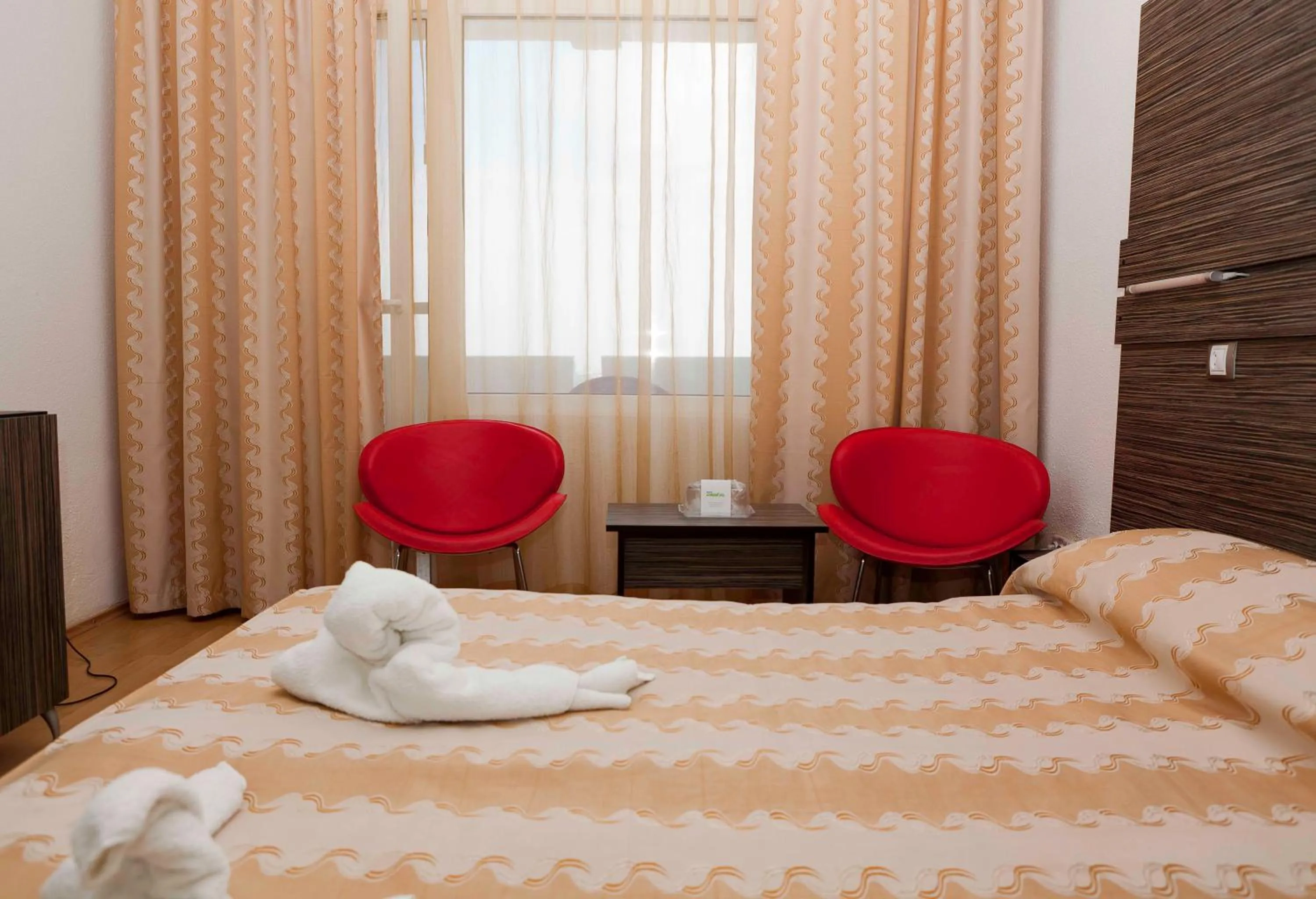 Bed in Hotel Capitol