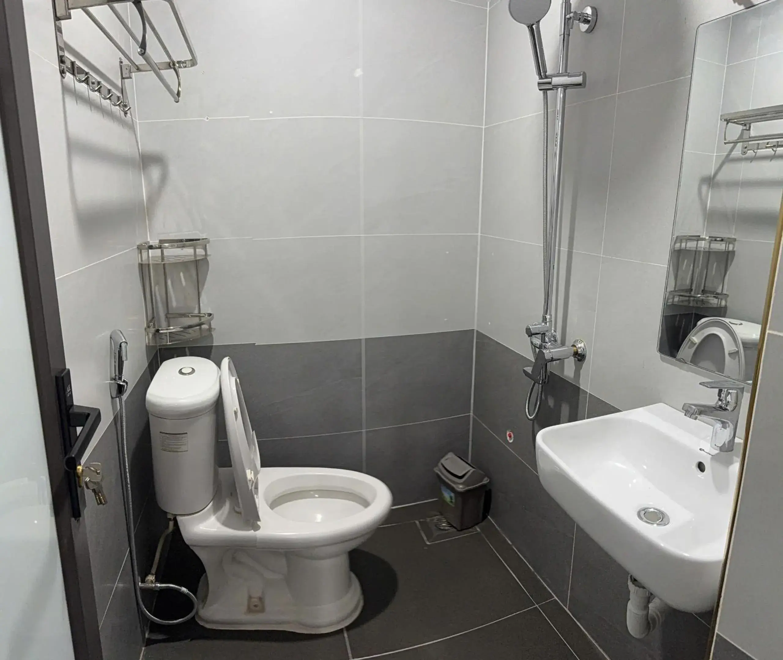 Quadruple Room with Private Bathroom in Family Transit 2 Hotel Quadruple Room with Private Bathroom in Family Transit 2 Hotel