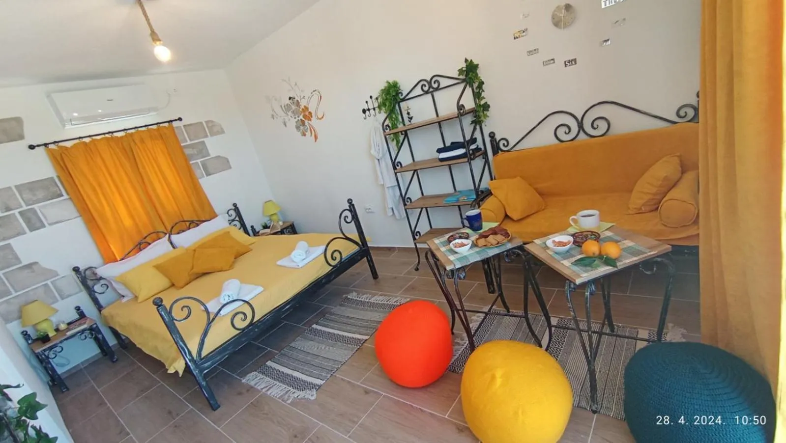Bed in Luštica Apartments