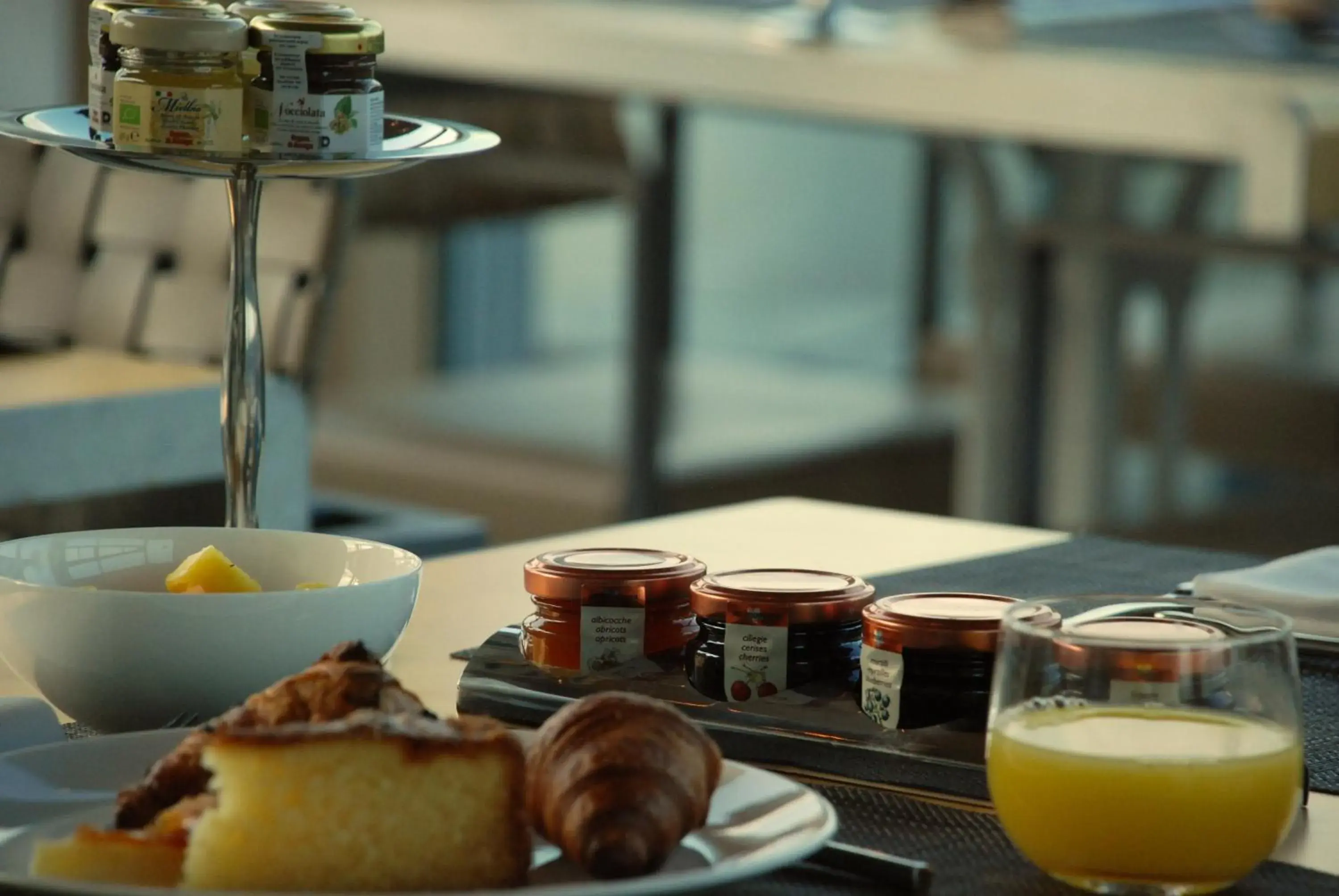 Food in Nu Hotel Food in Nu Hotel