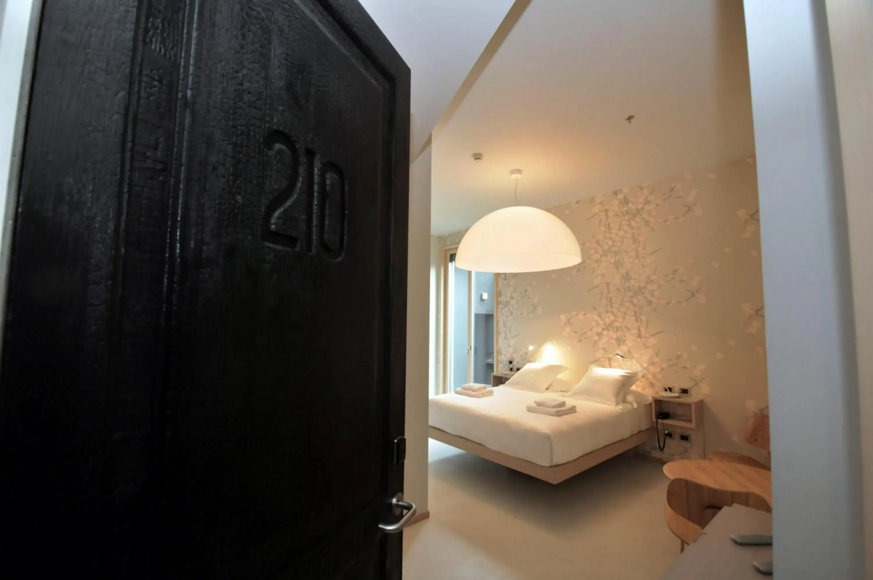 Photo of the whole room, Bed in Nu Hotel Photo of the whole room, Bed in Nu Hotel