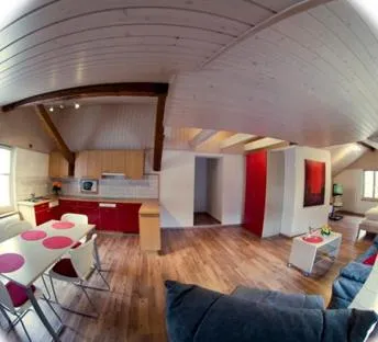 Photo of the whole room in Hôtel de l'Etoile