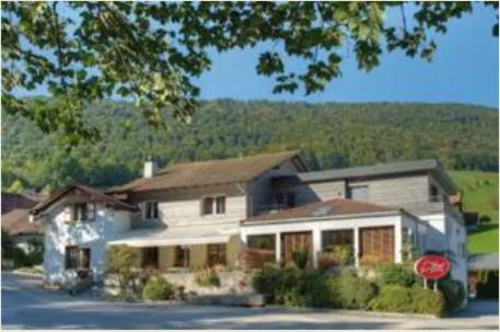 Facade/entrance in Hôtel de l'Etoile