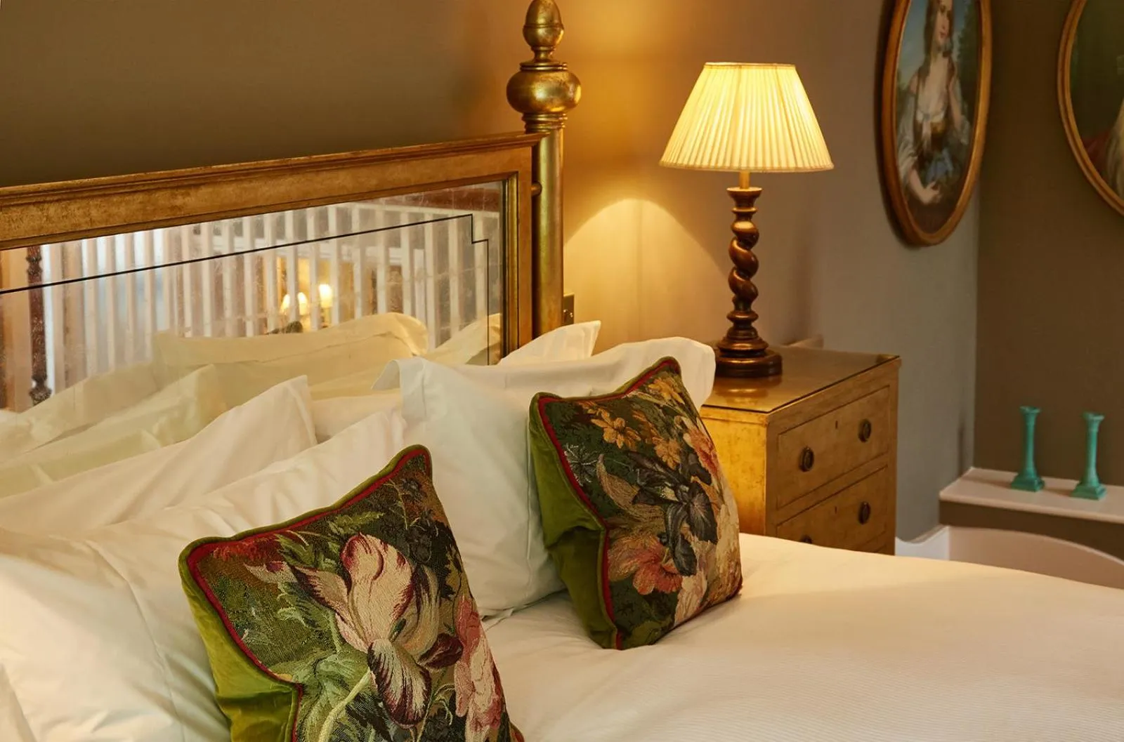 Bedroom, Bed in Ockenden Manor Hotel & Spa