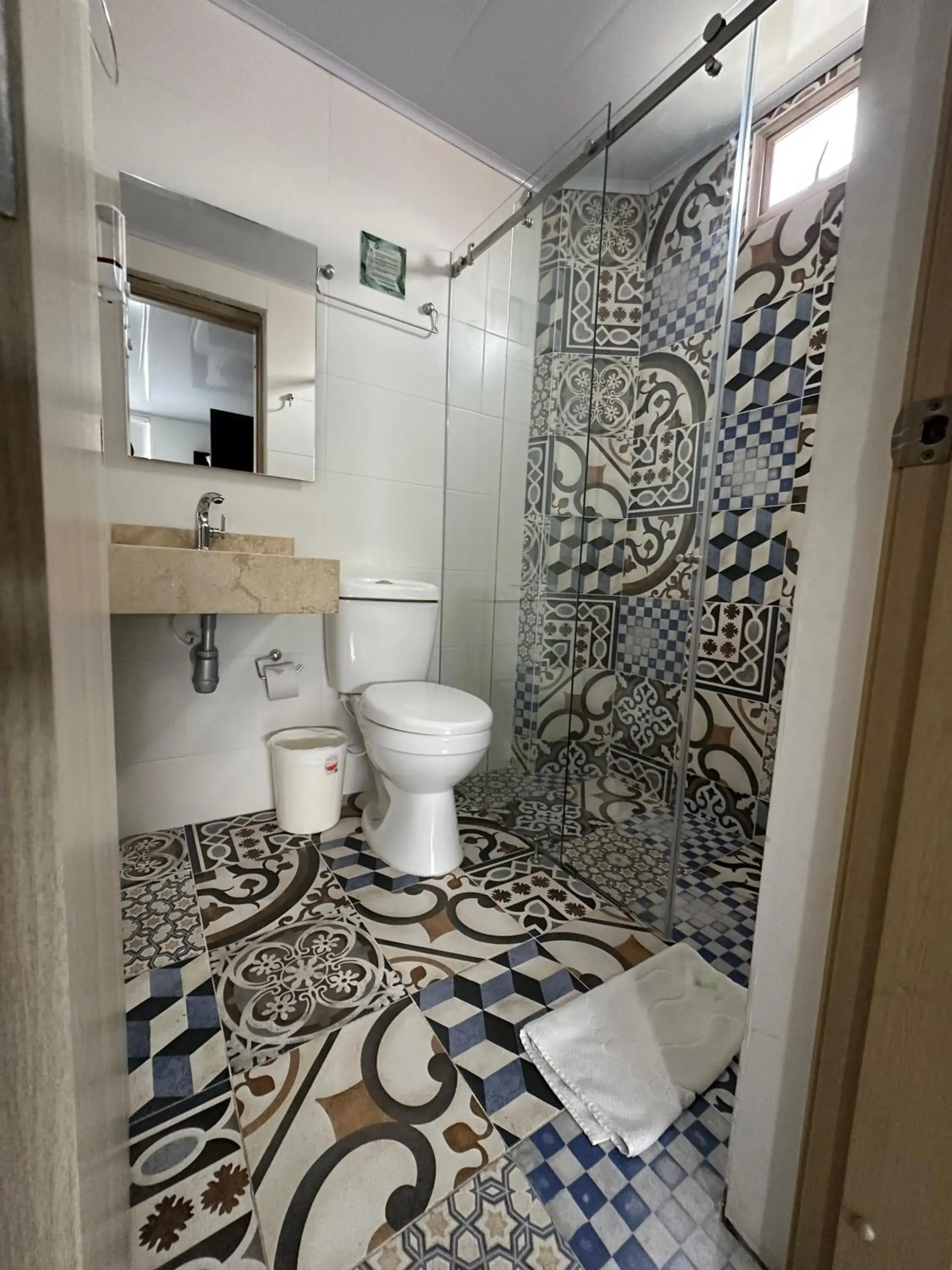 Presidential Suite in Hotel Millenium Victoria Plaza Presidential Suite in Hotel Millenium Victoria Plaza