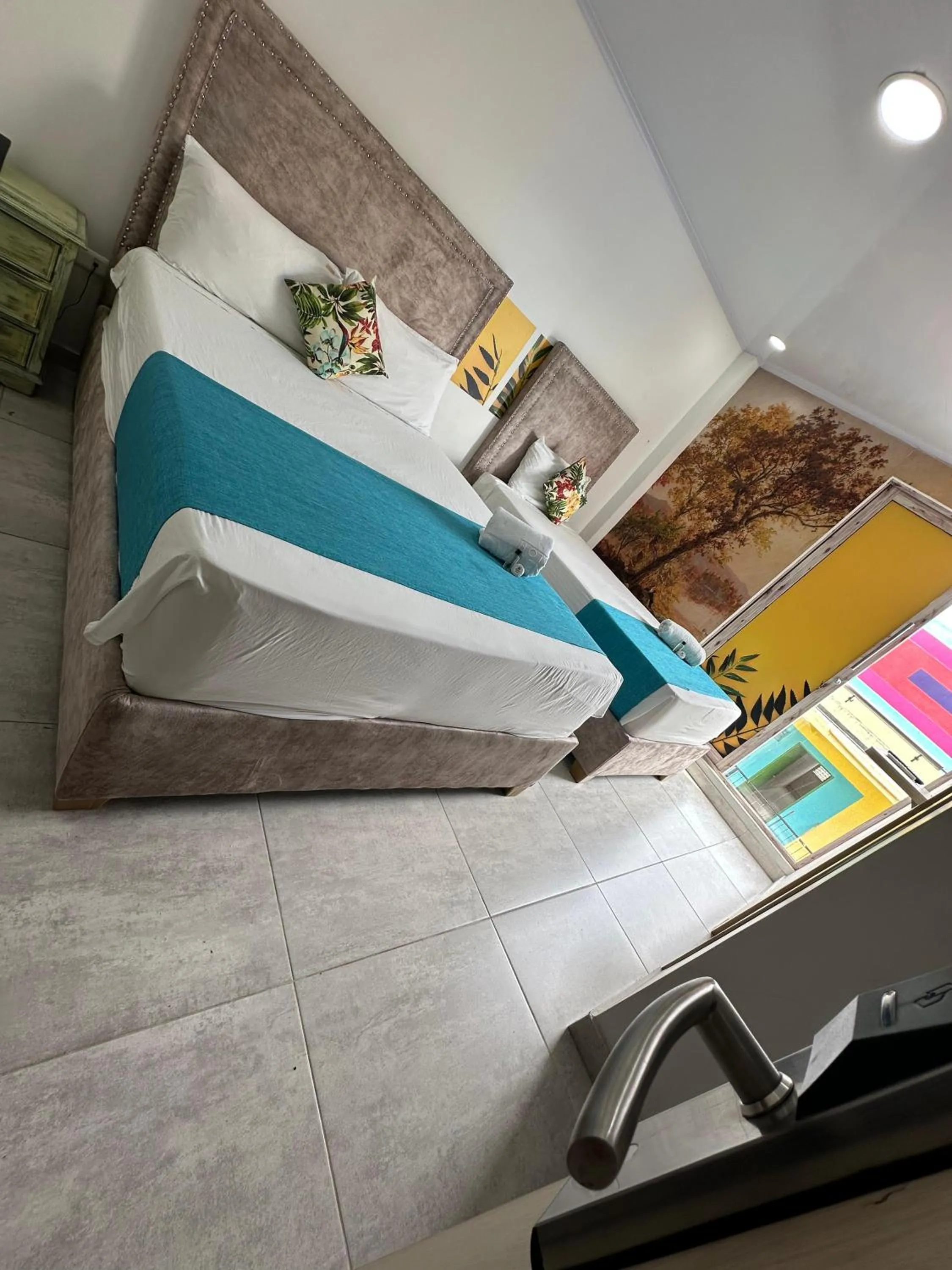 Bedroom, Bed in Hotel Millenium Victoria Plaza