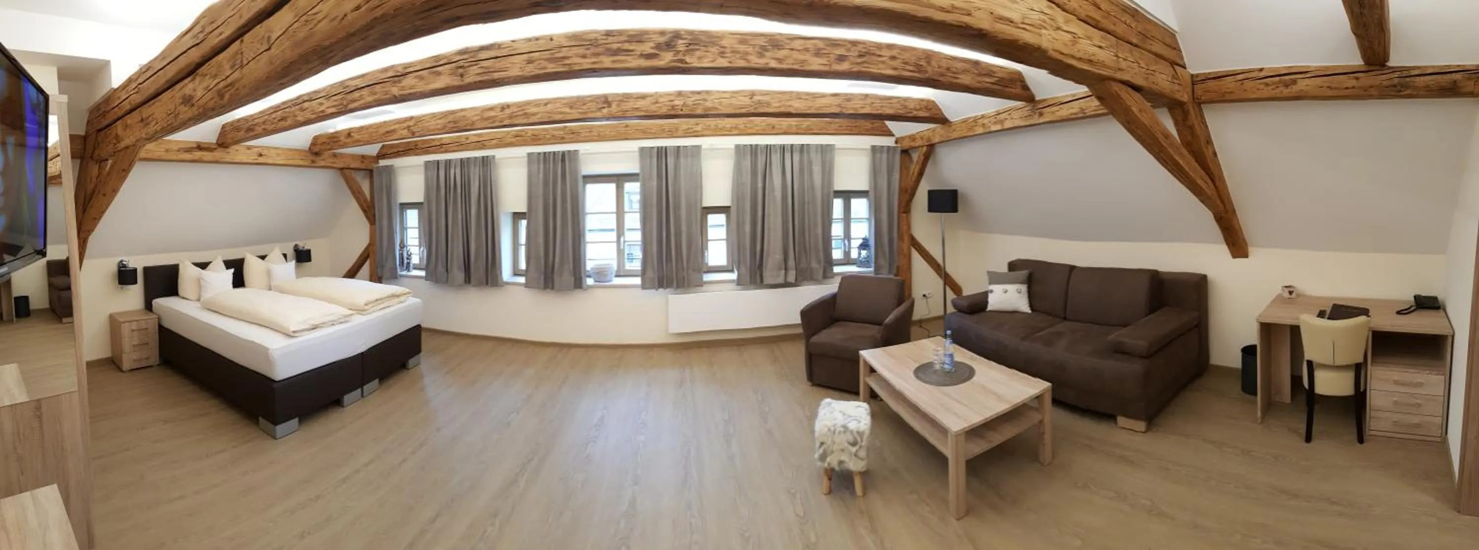 Property building, Bed in Gasthof Gigl