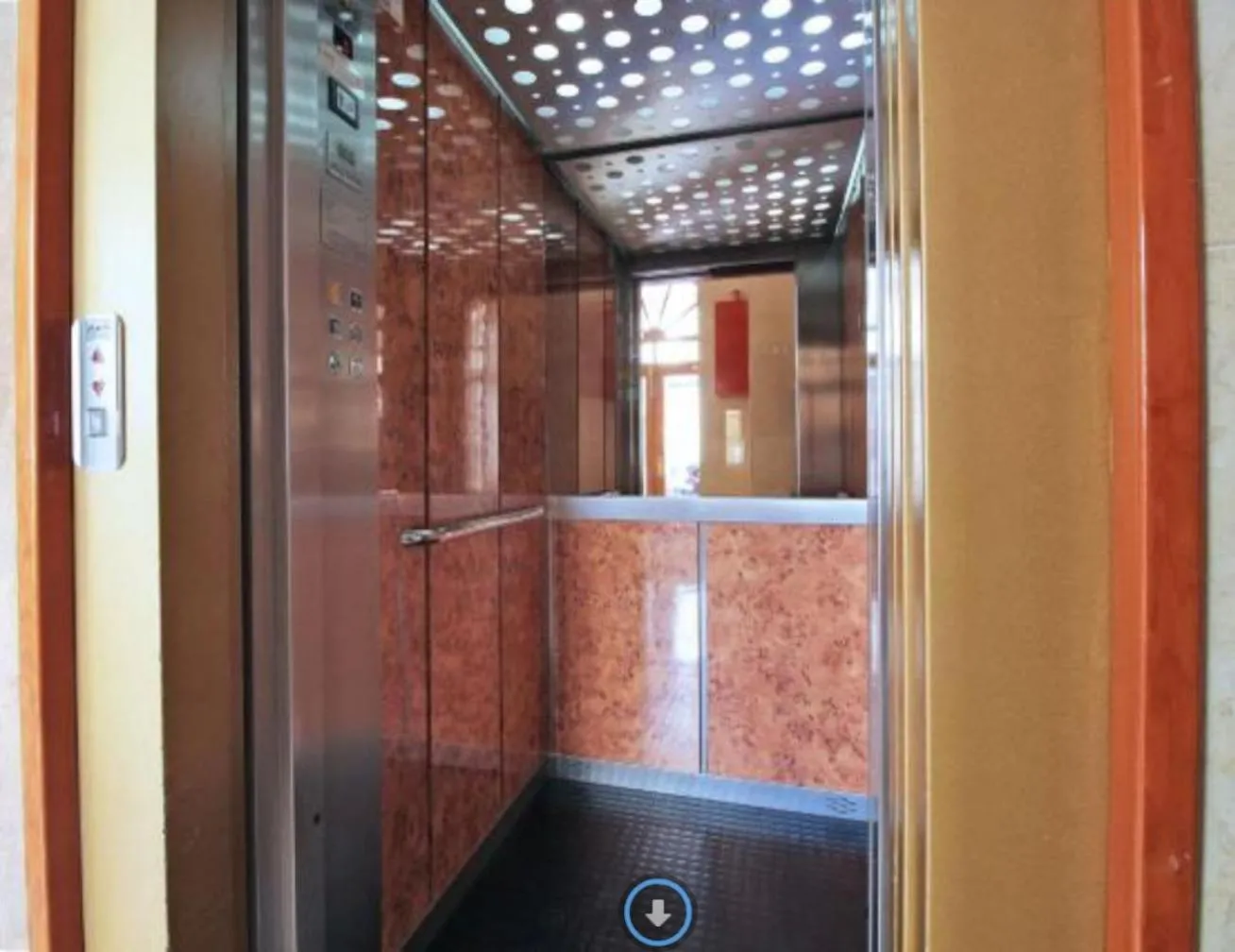 Area and facilities in ELENA Flat Malaga Center