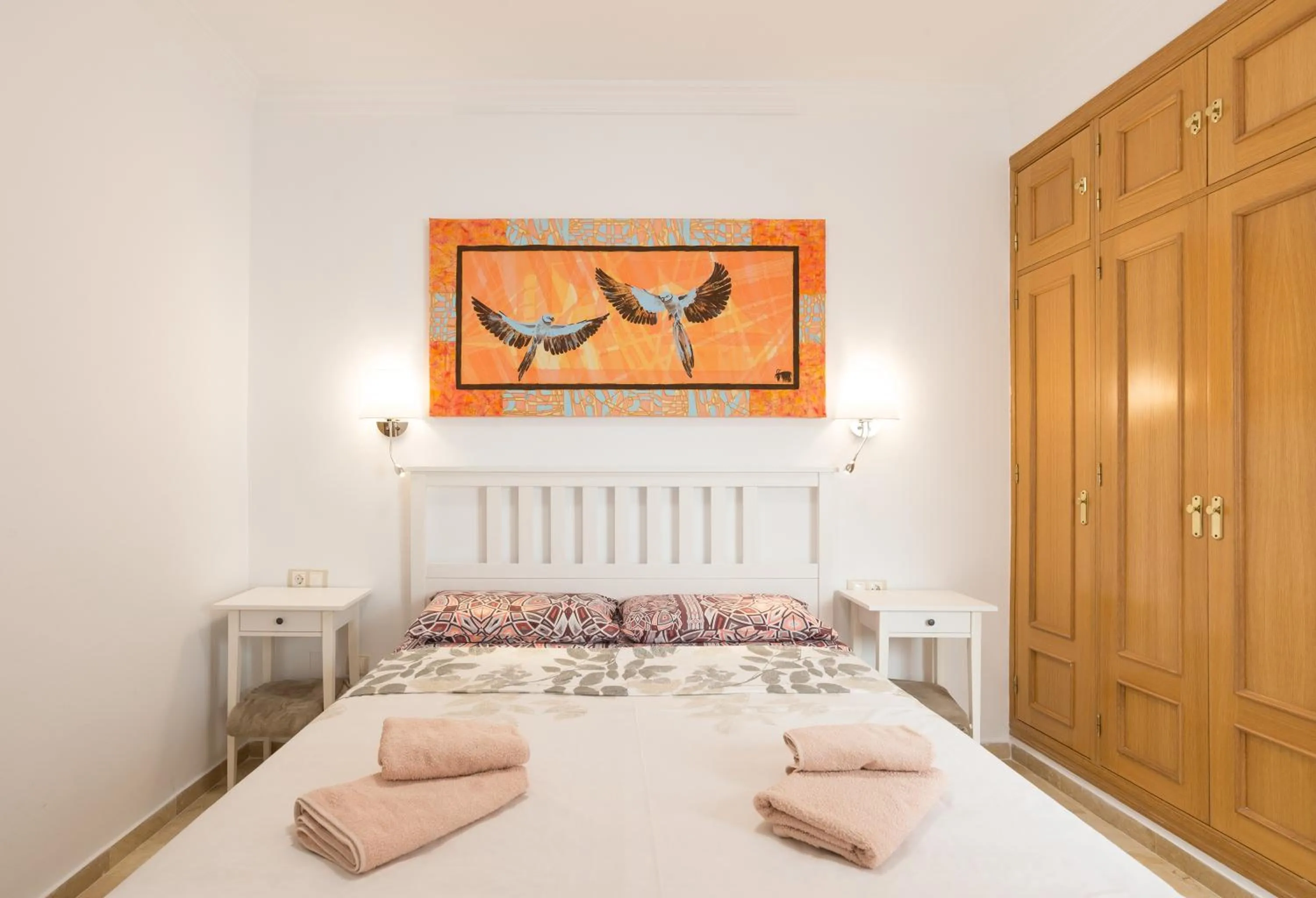 Bed in ELENA Flat Malaga Center