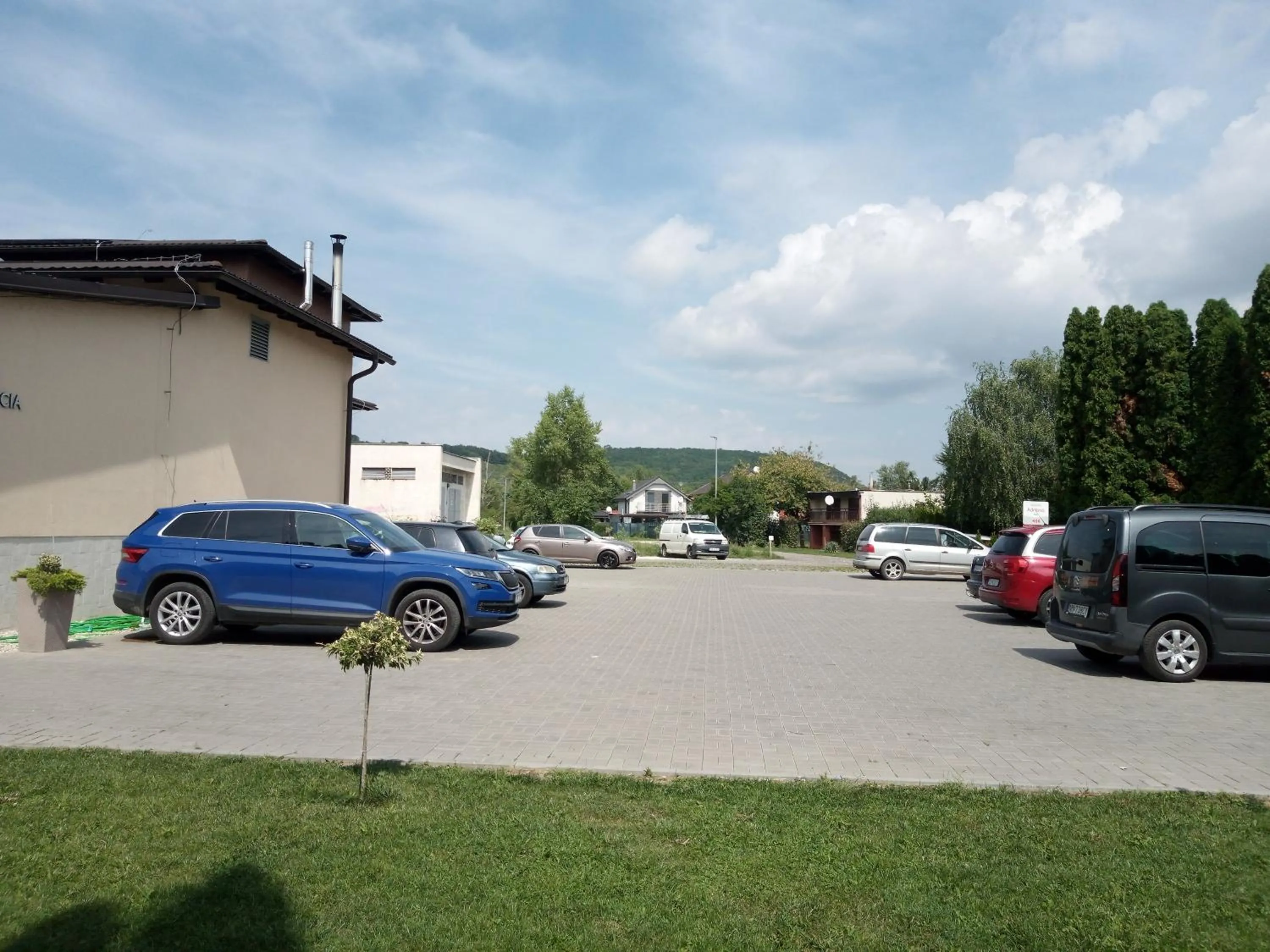 Parking in Penzion Adriana