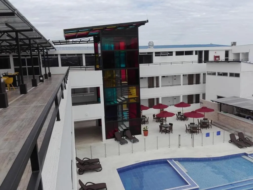 Pool view in Hotel Karmel