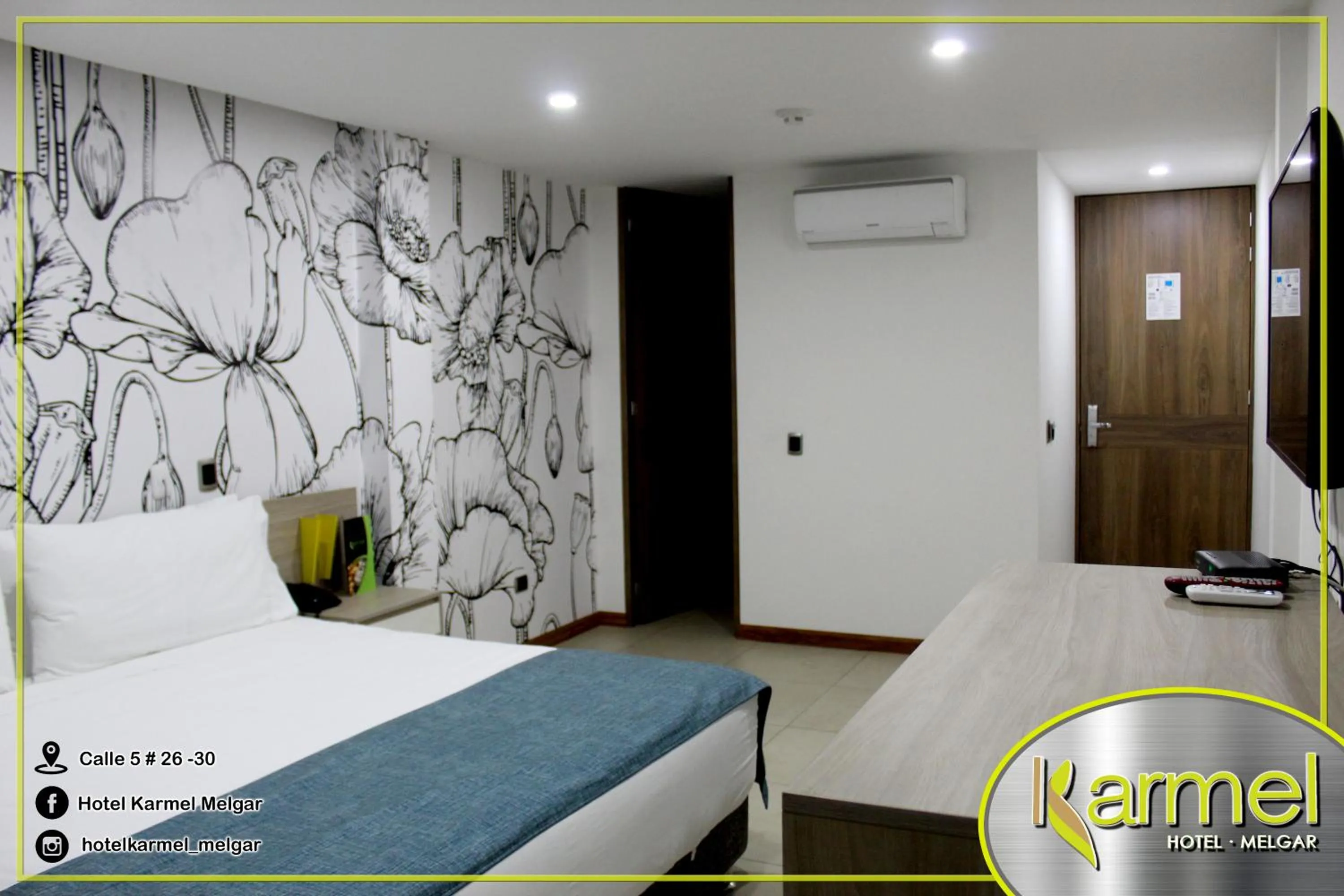 Bed in Hotel Karmel