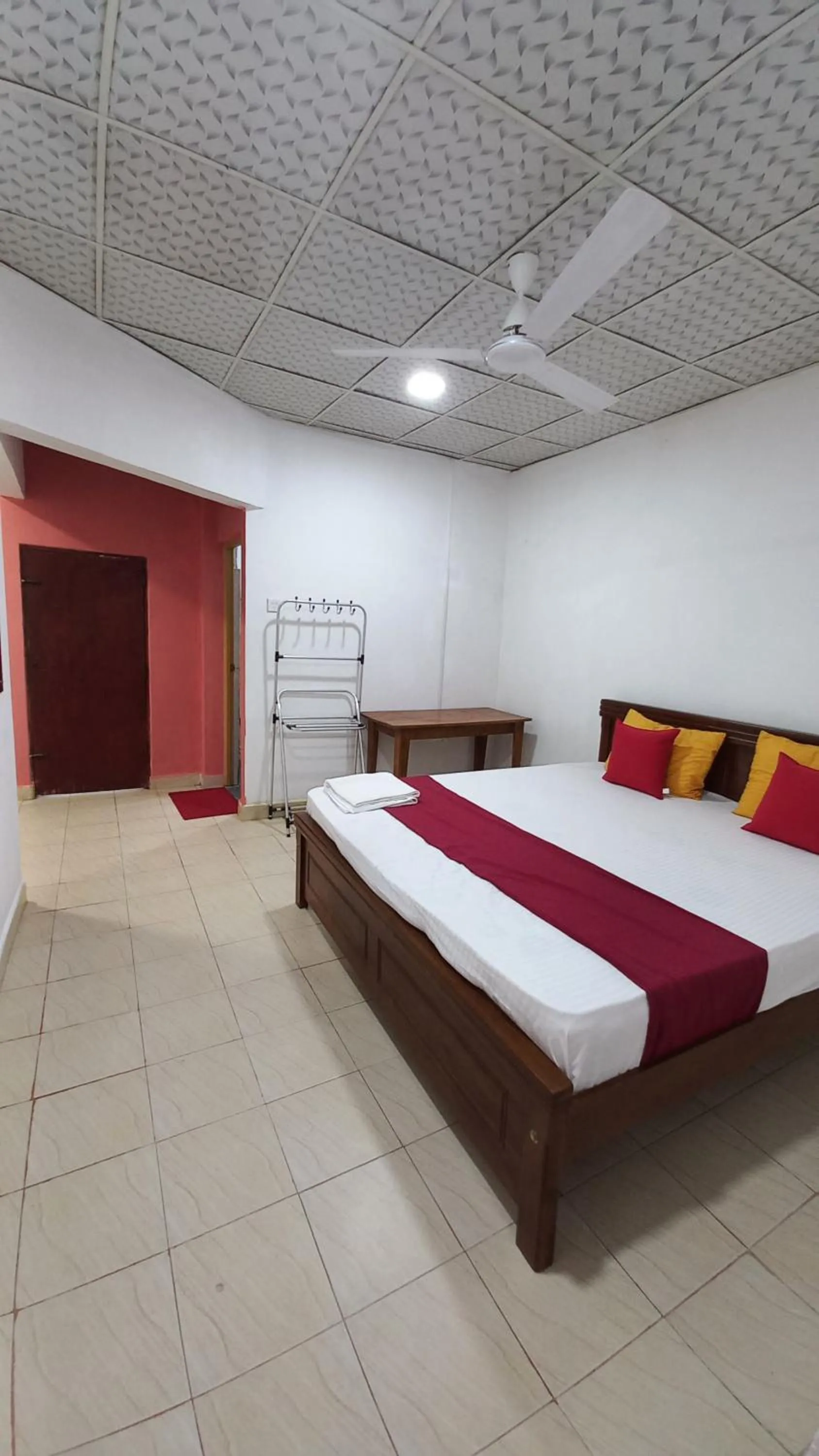 Bedroom in Airport Pearl Garden Transit Hotel