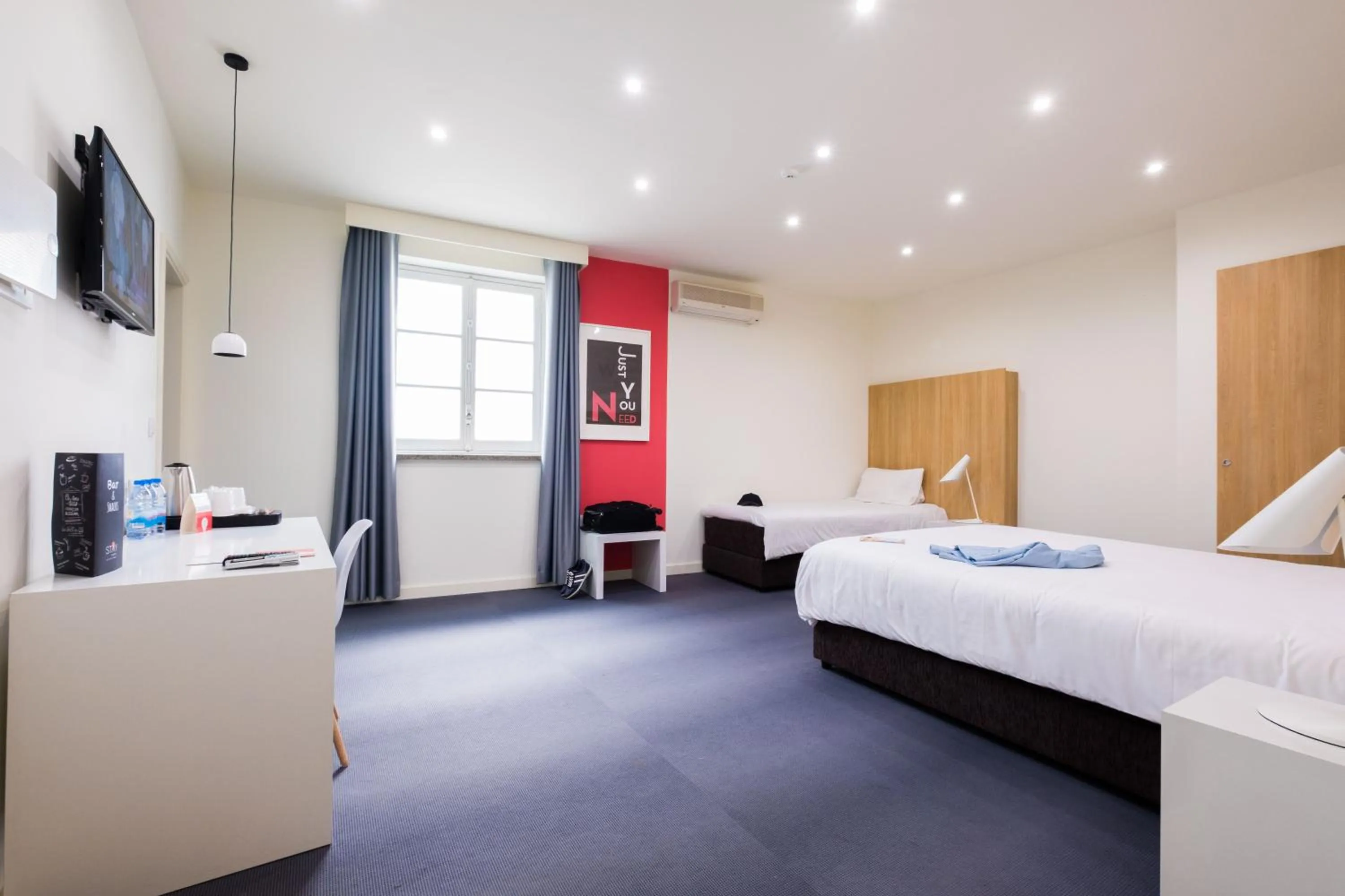 Bedroom, Bed in Stay Hotel Évora Centro