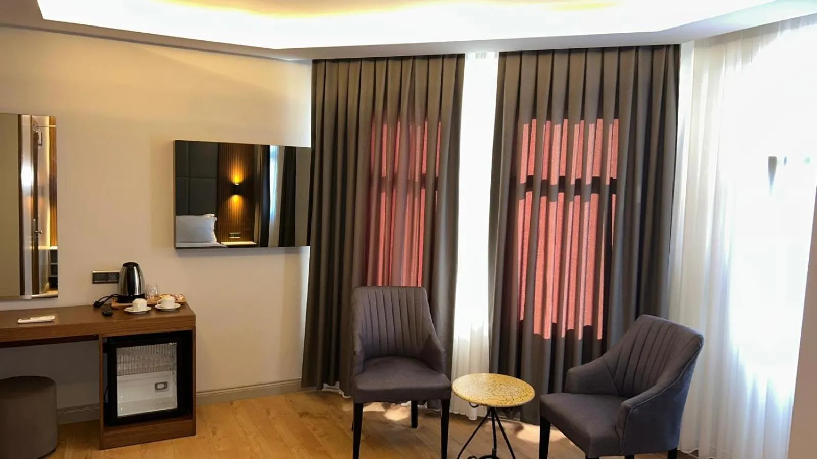 TV and multimedia in Akbiyik Suite Boutique Hotel