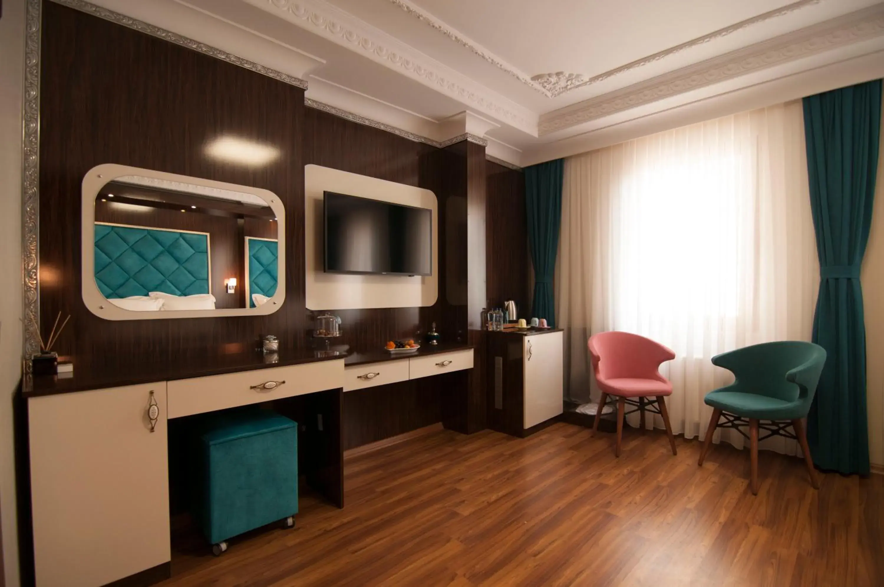 Superior Triple Room in Akbiyik Suite Boutique Hotel Superior Triple Room in Akbiyik Suite Boutique Hotel