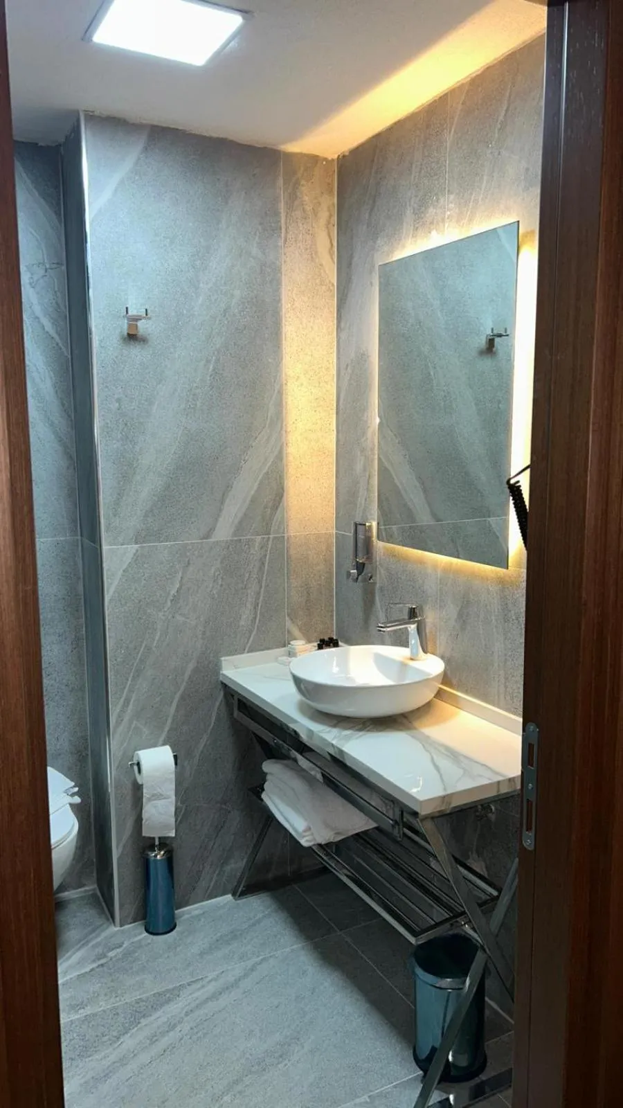 Shower in Akbiyik Suite Boutique Hotel