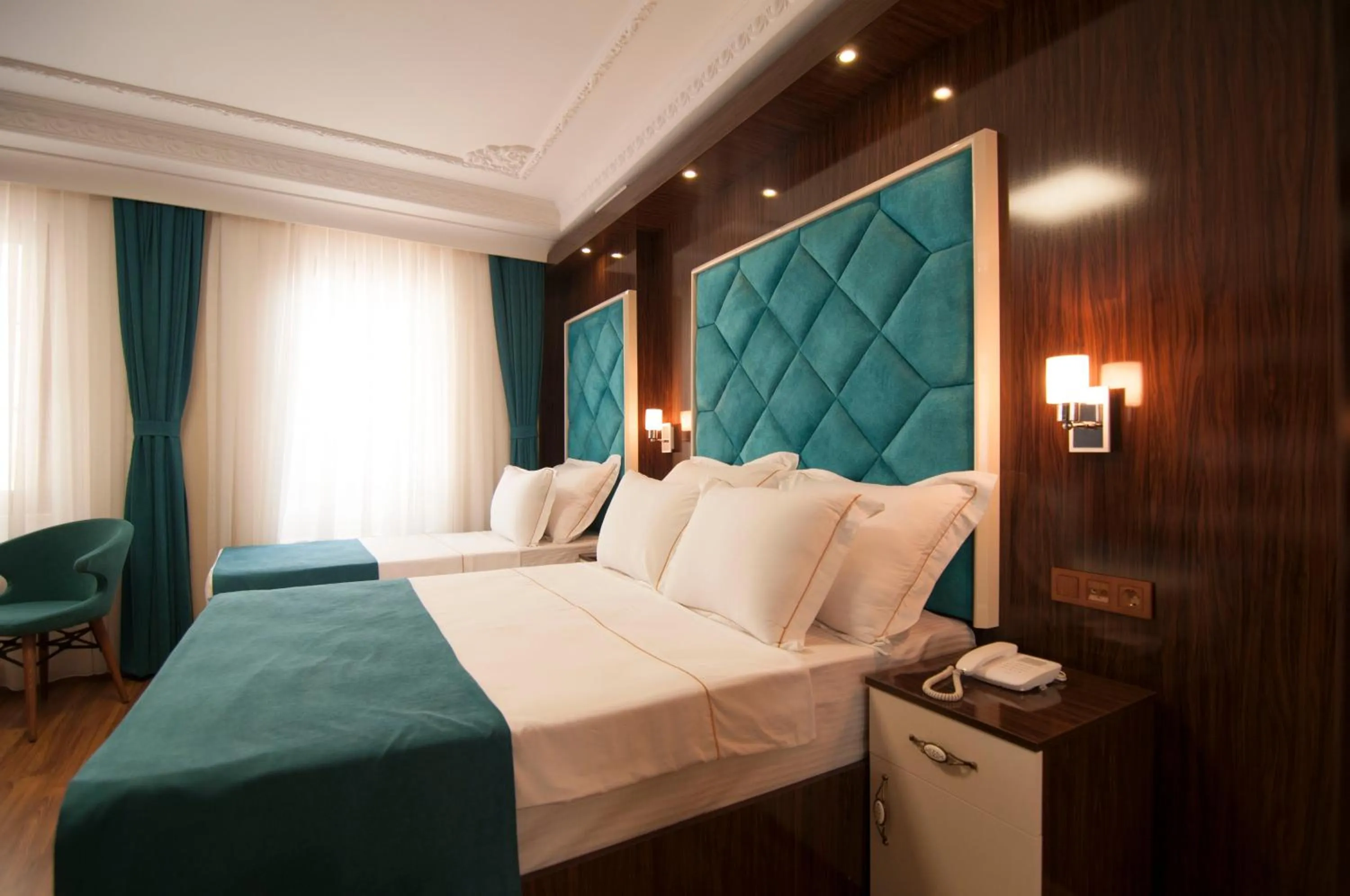 Bed in Akbiyik Suite Boutique Hotel