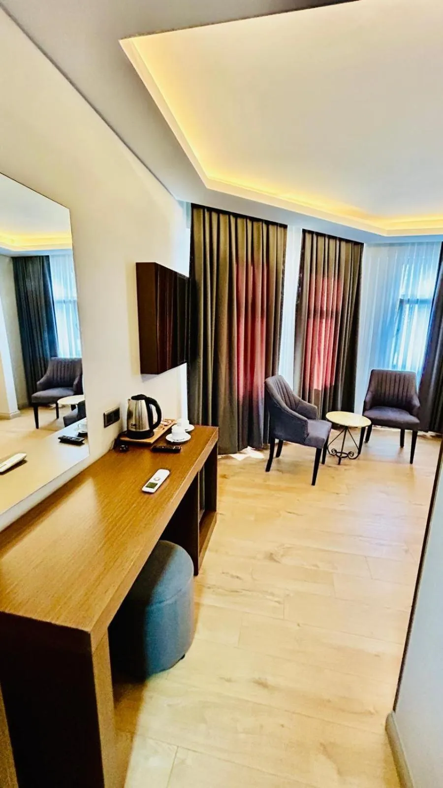 TV and multimedia in Akbiyik Suite Boutique Hotel