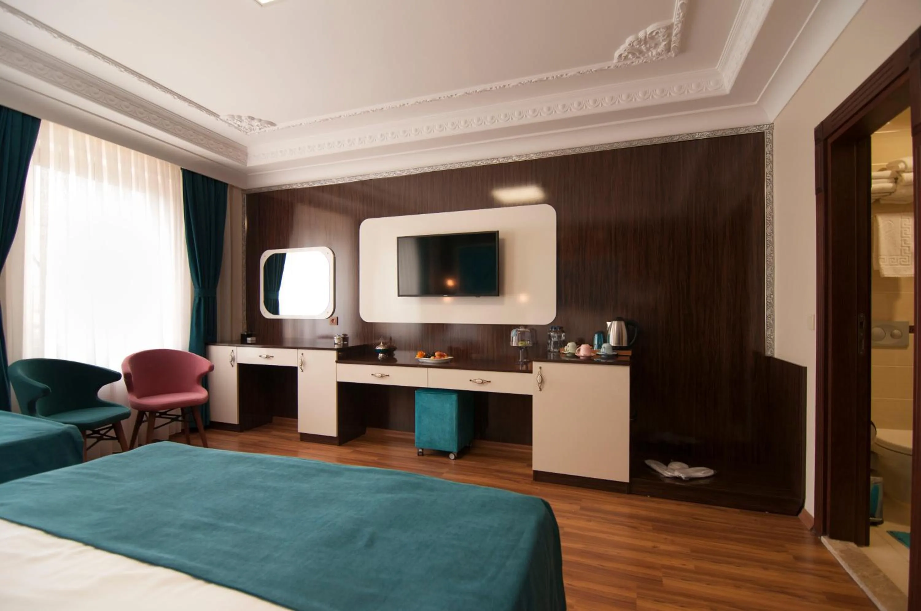 Bed in Akbiyik Suite Boutique Hotel