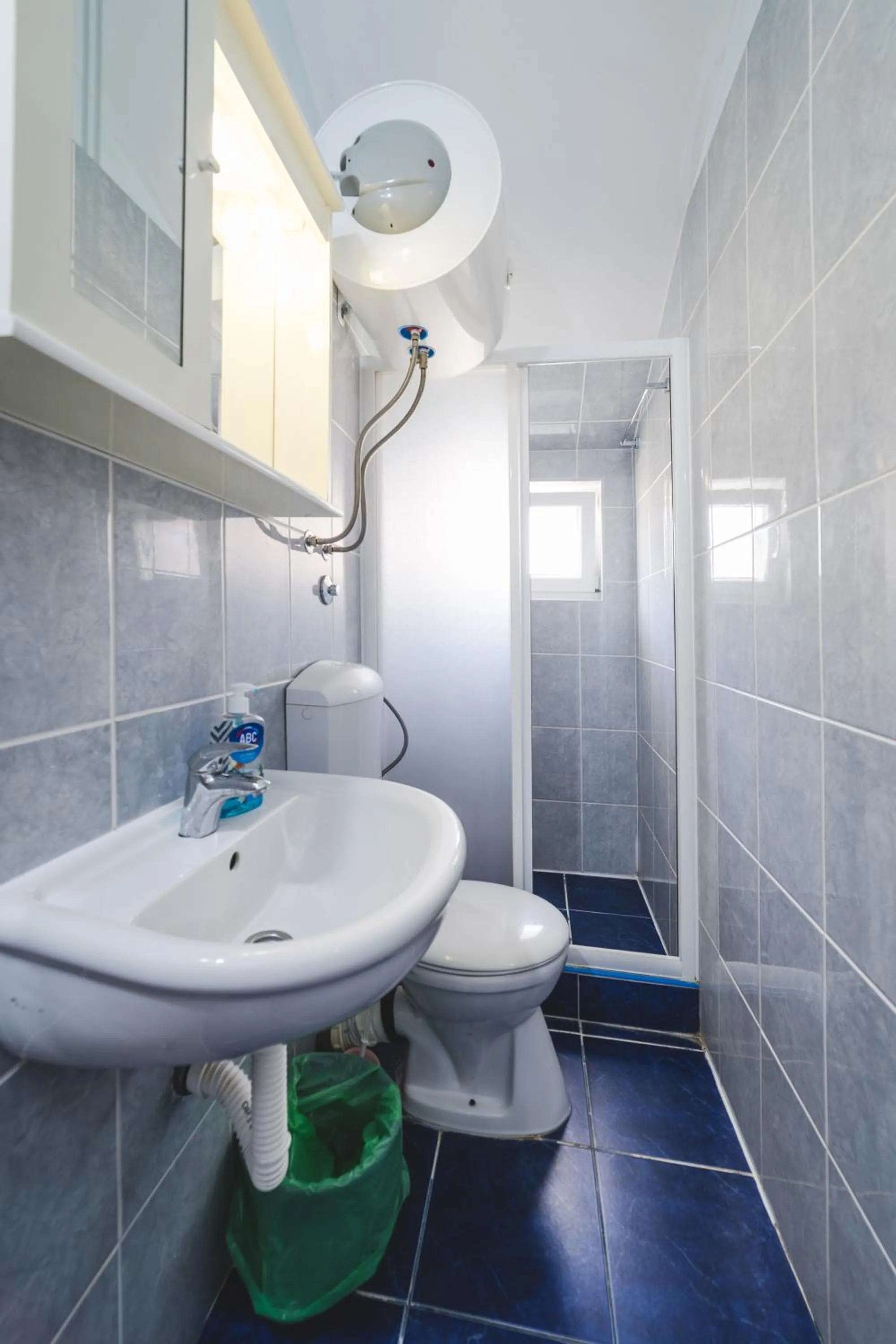 Bathroom in Apartments Memidz