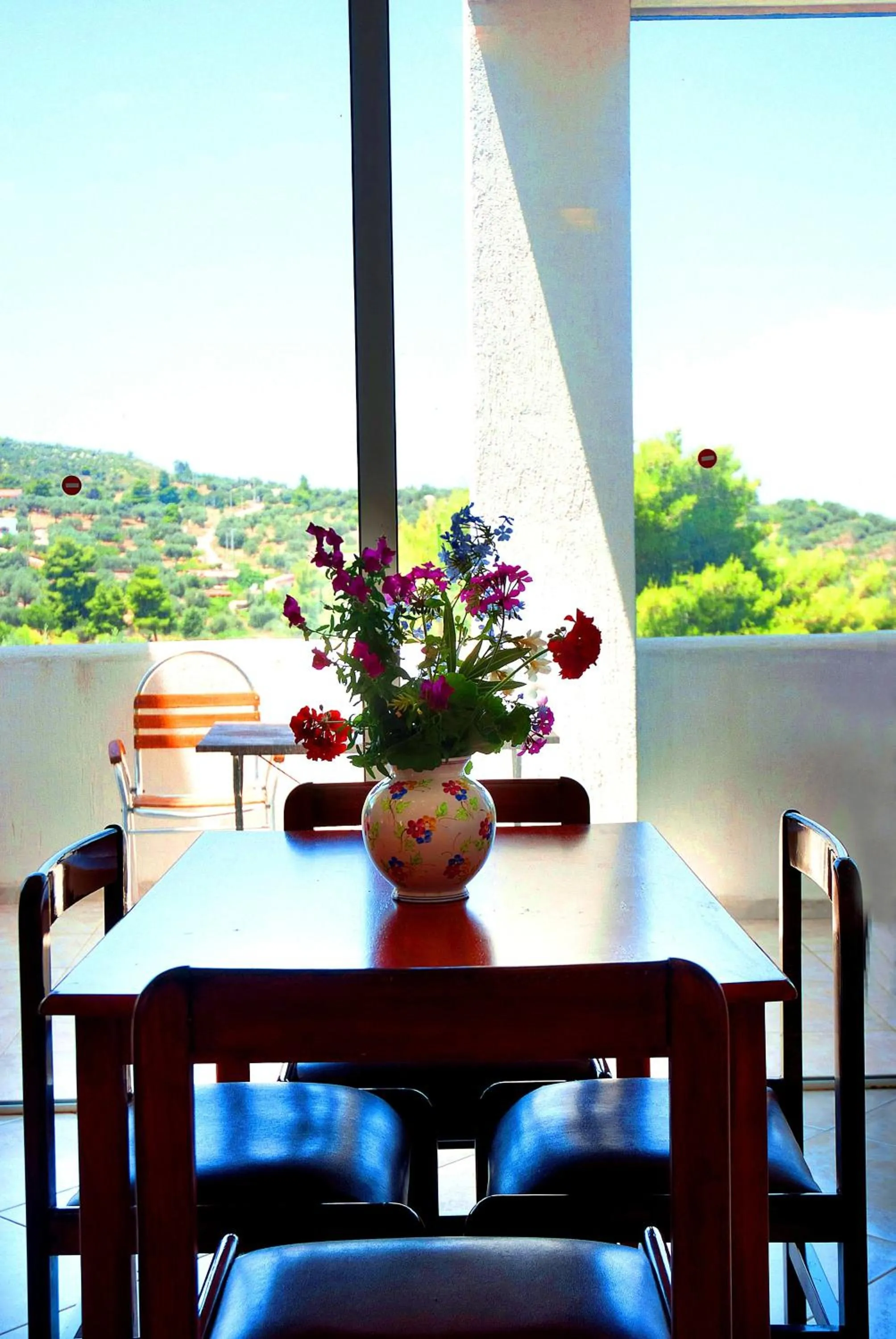 Alcoholic drinks in Villa Agnanti Boutique