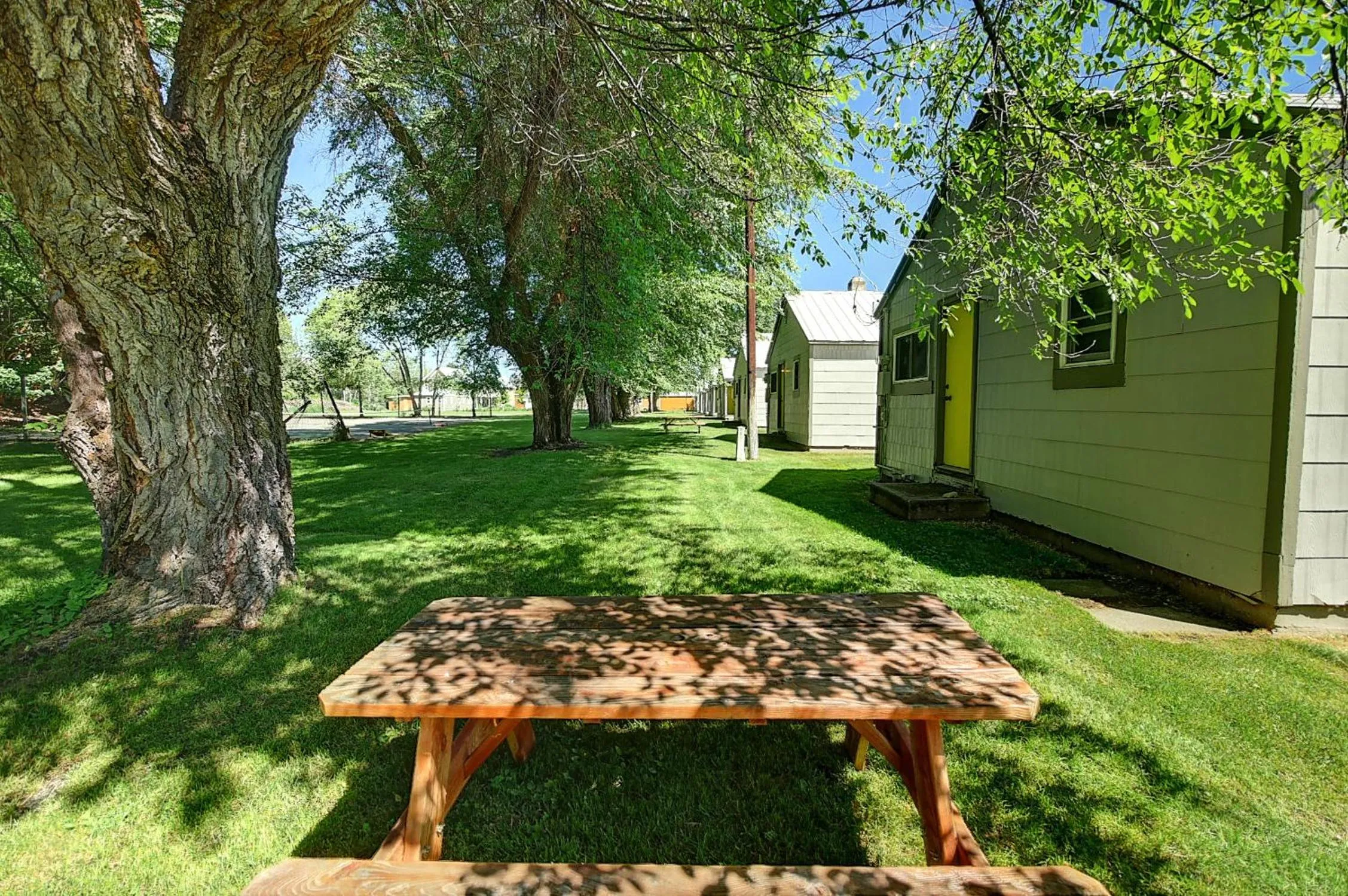 Garden view in Idle A While Cabins