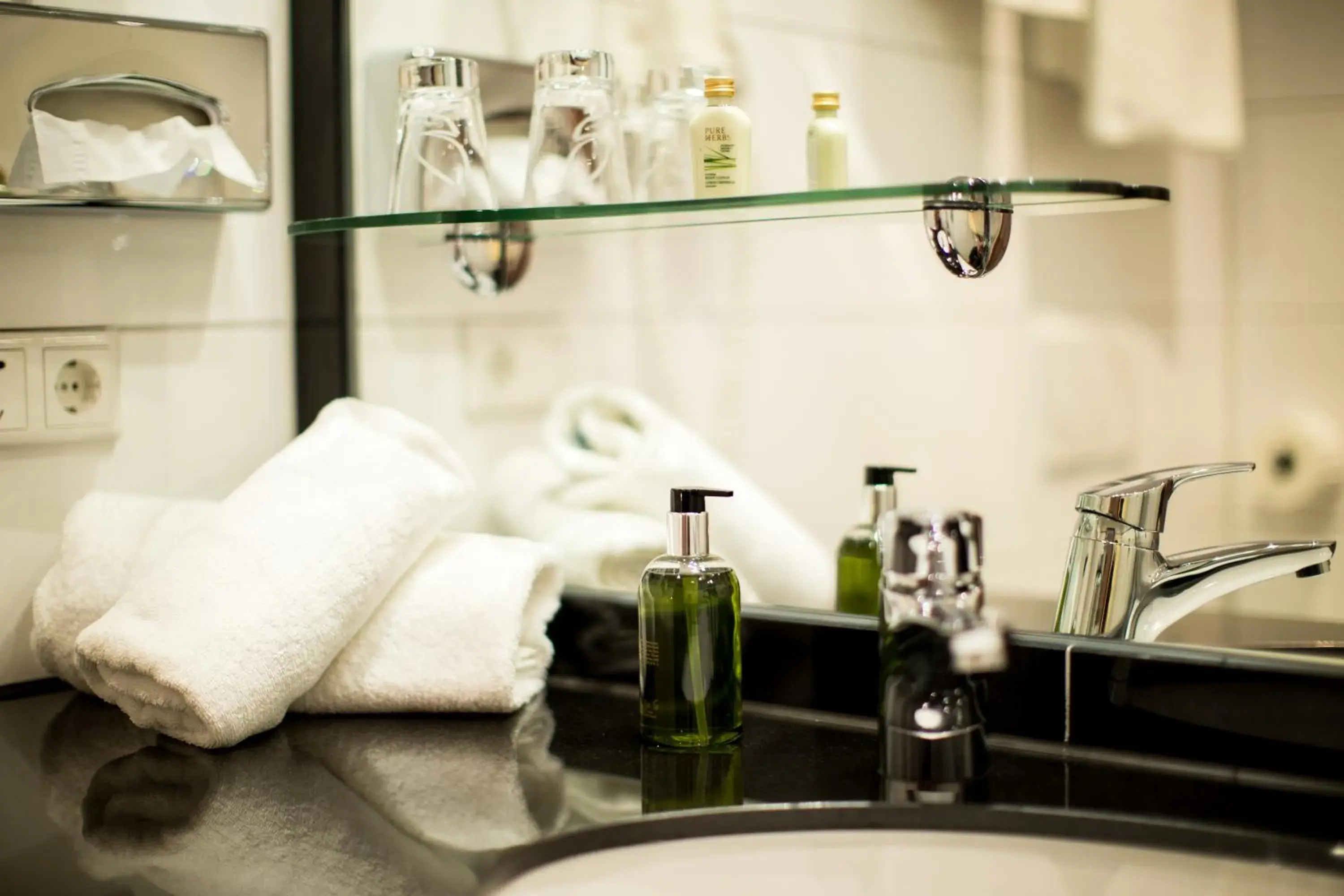 Superior Double or Twin Room - single occupancy in Hotel Freihof Superior Double or Twin Room - single occupancy in Hotel Freihof