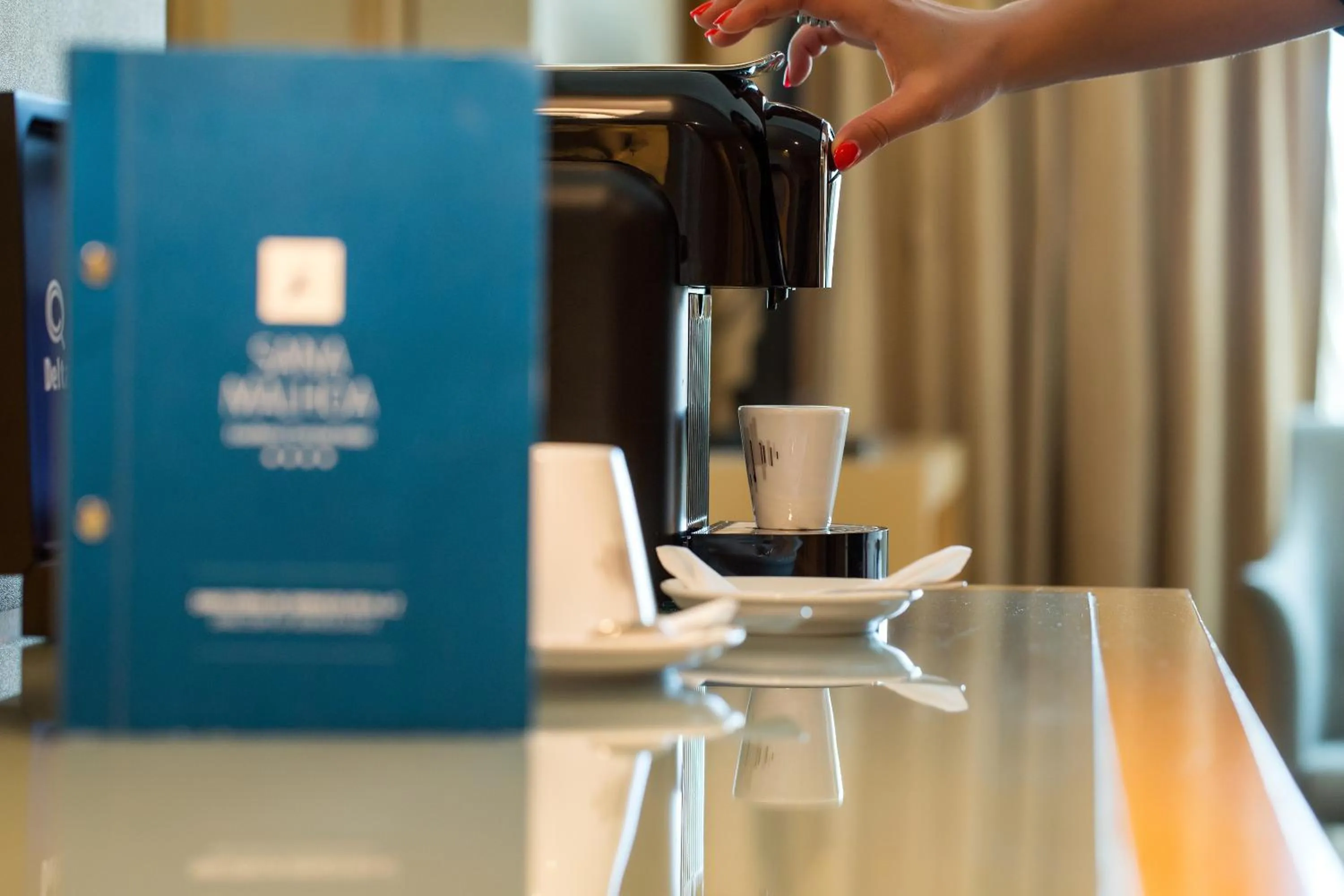 Coffee/tea facilities in SANA Malhoa Hotel