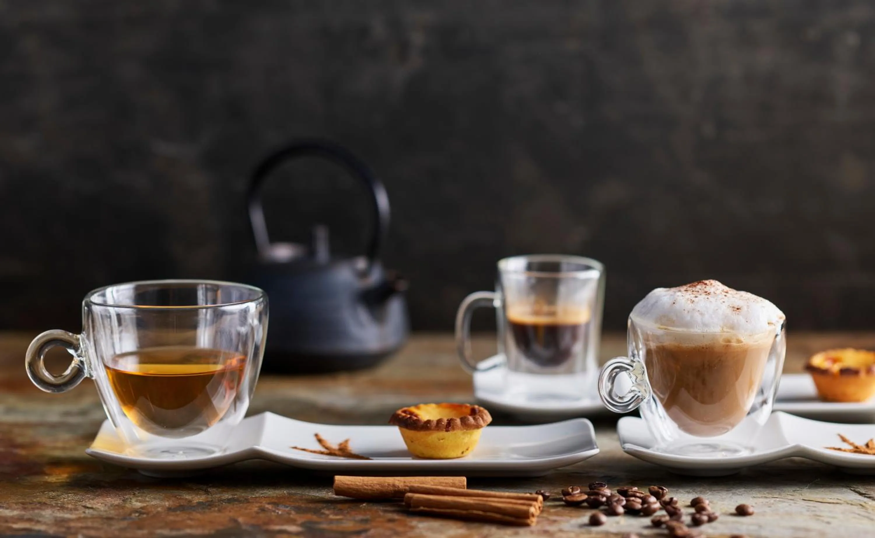 Lounge or bar in SANA Malhoa Hotel