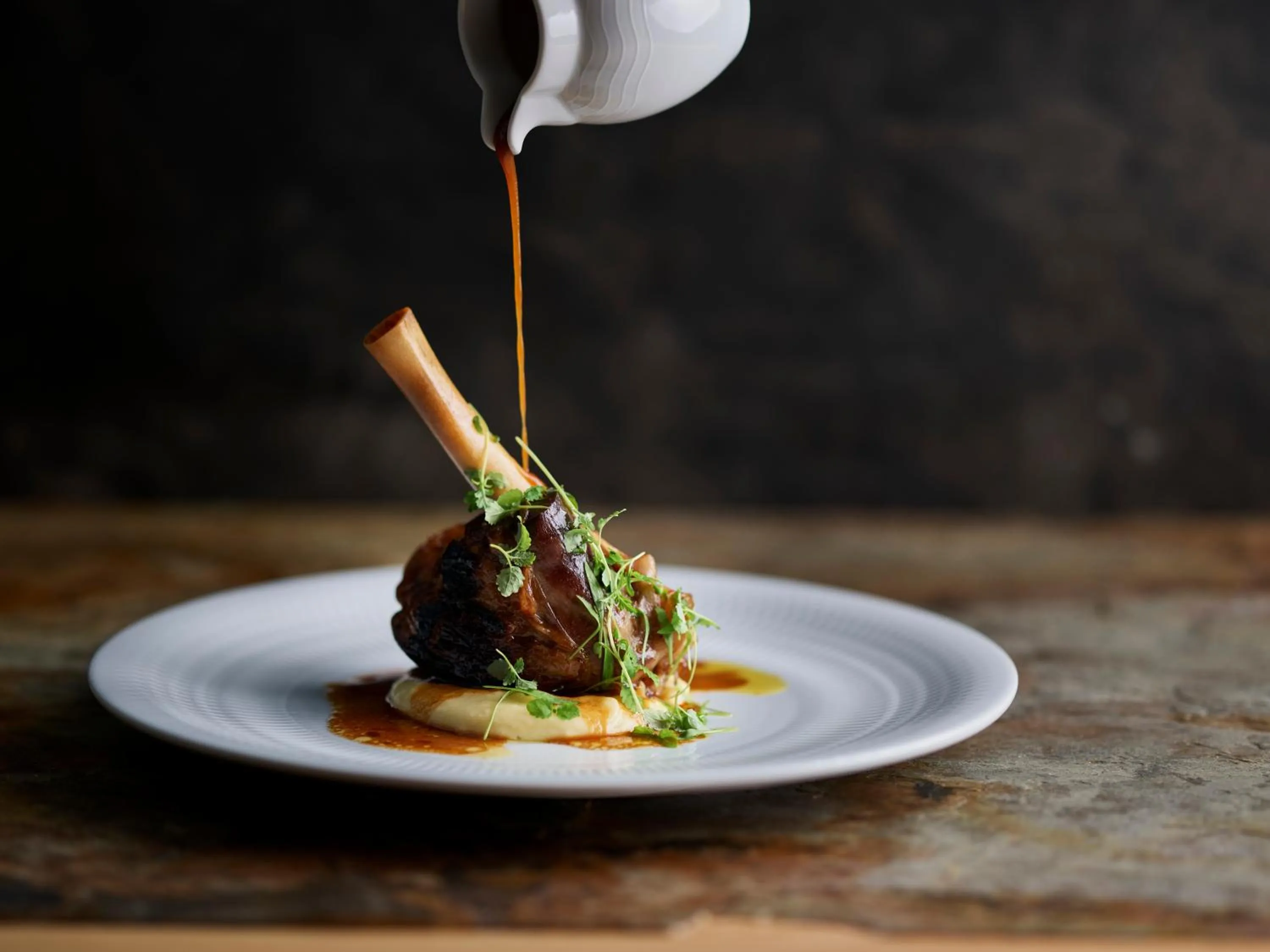 Restaurant/places to eat in SANA Malhoa Hotel