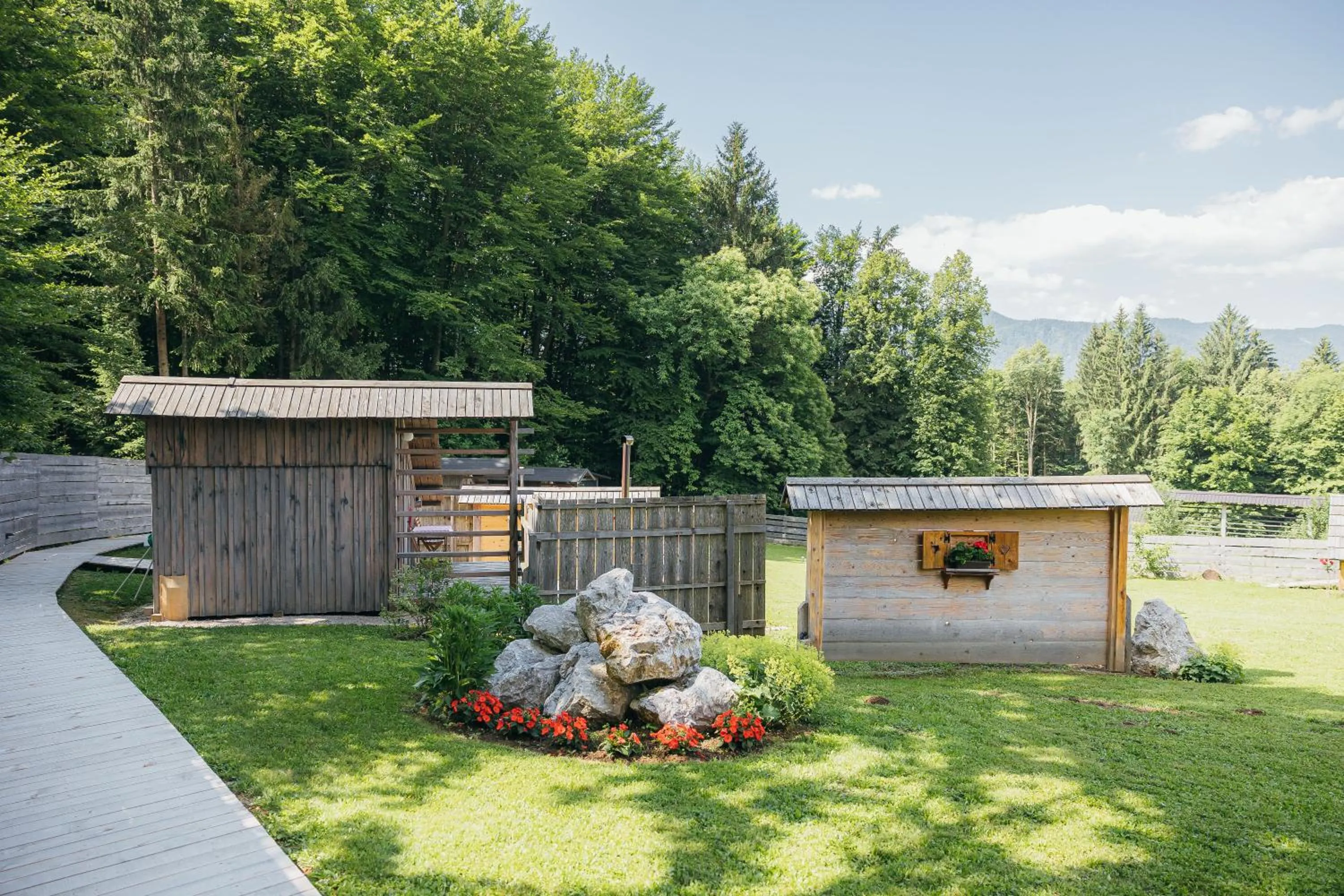 Alp Glamping Village