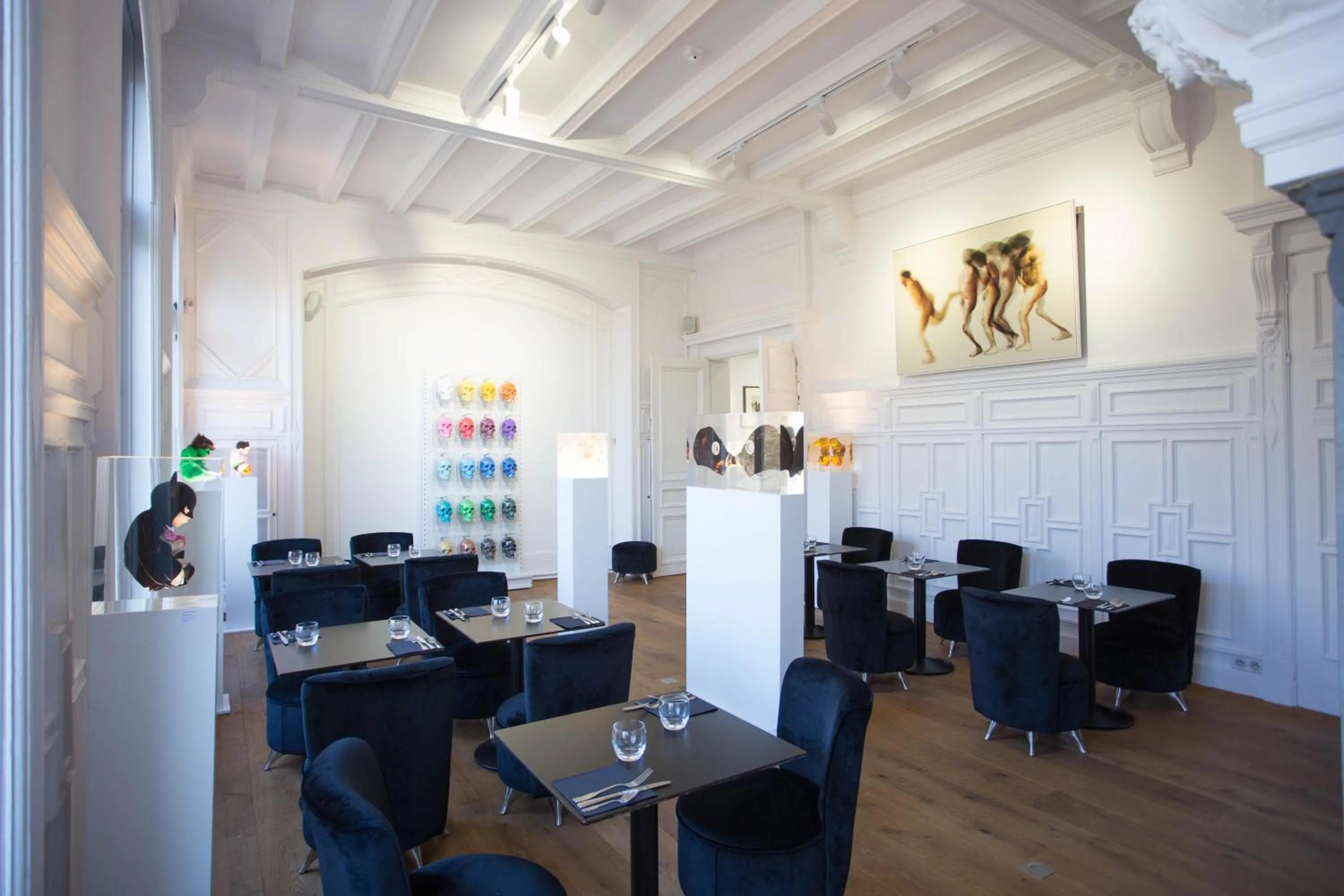 Area and facilities in L'Esplanade Lille