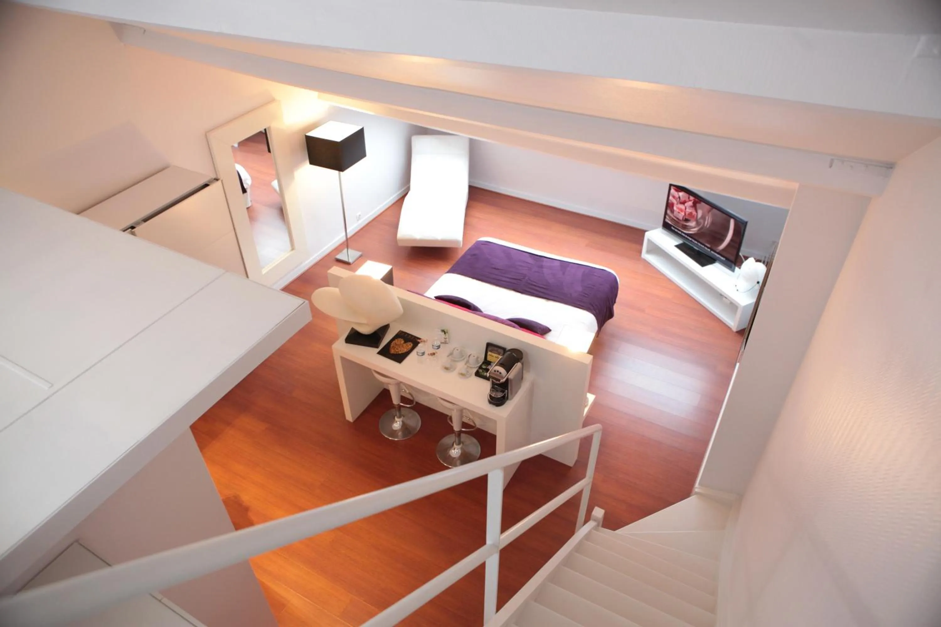 Bedroom, Bed in L'Esplanade Lille