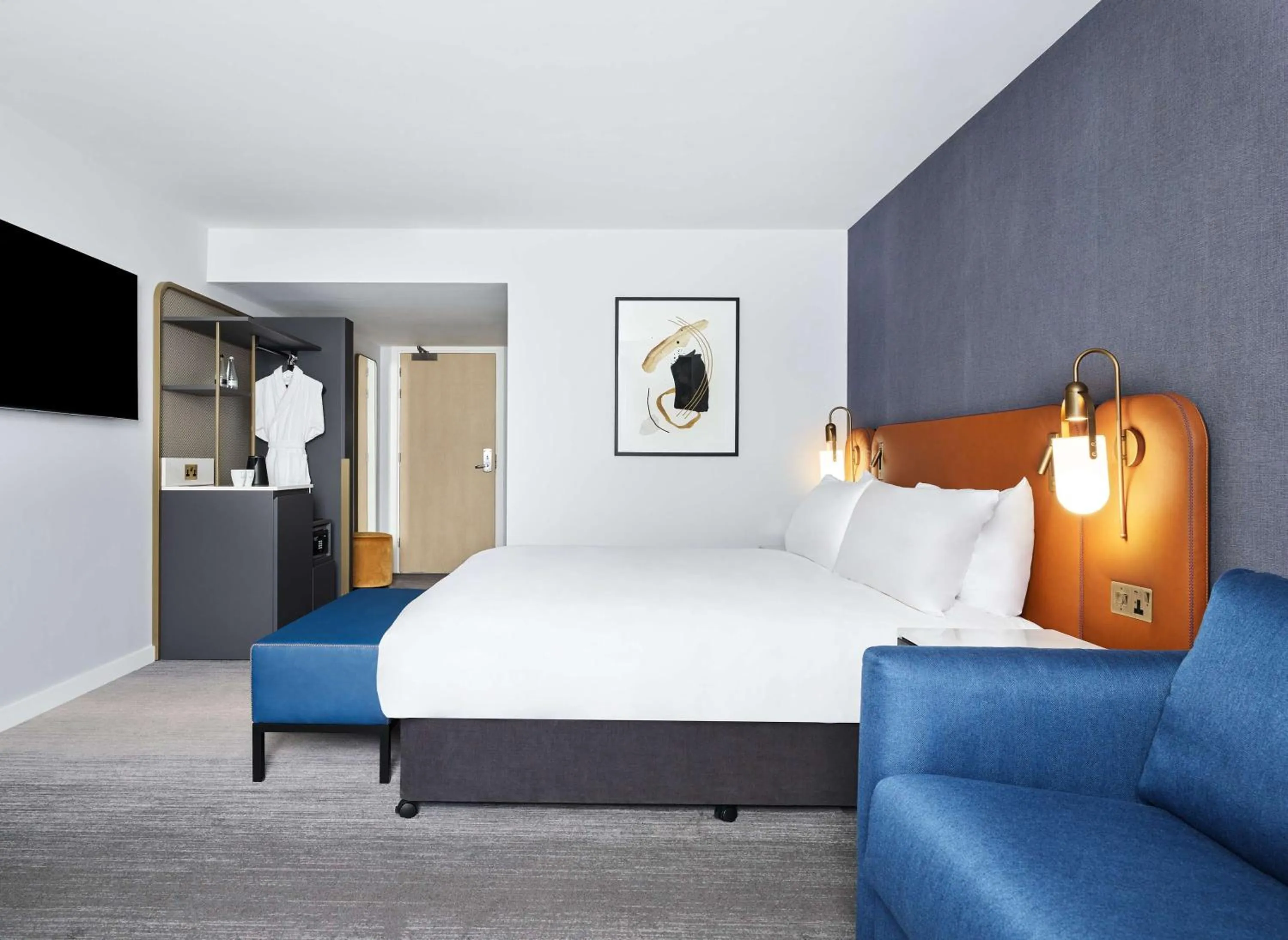 Bedroom, Bed in Hyatt Regency London Stratford