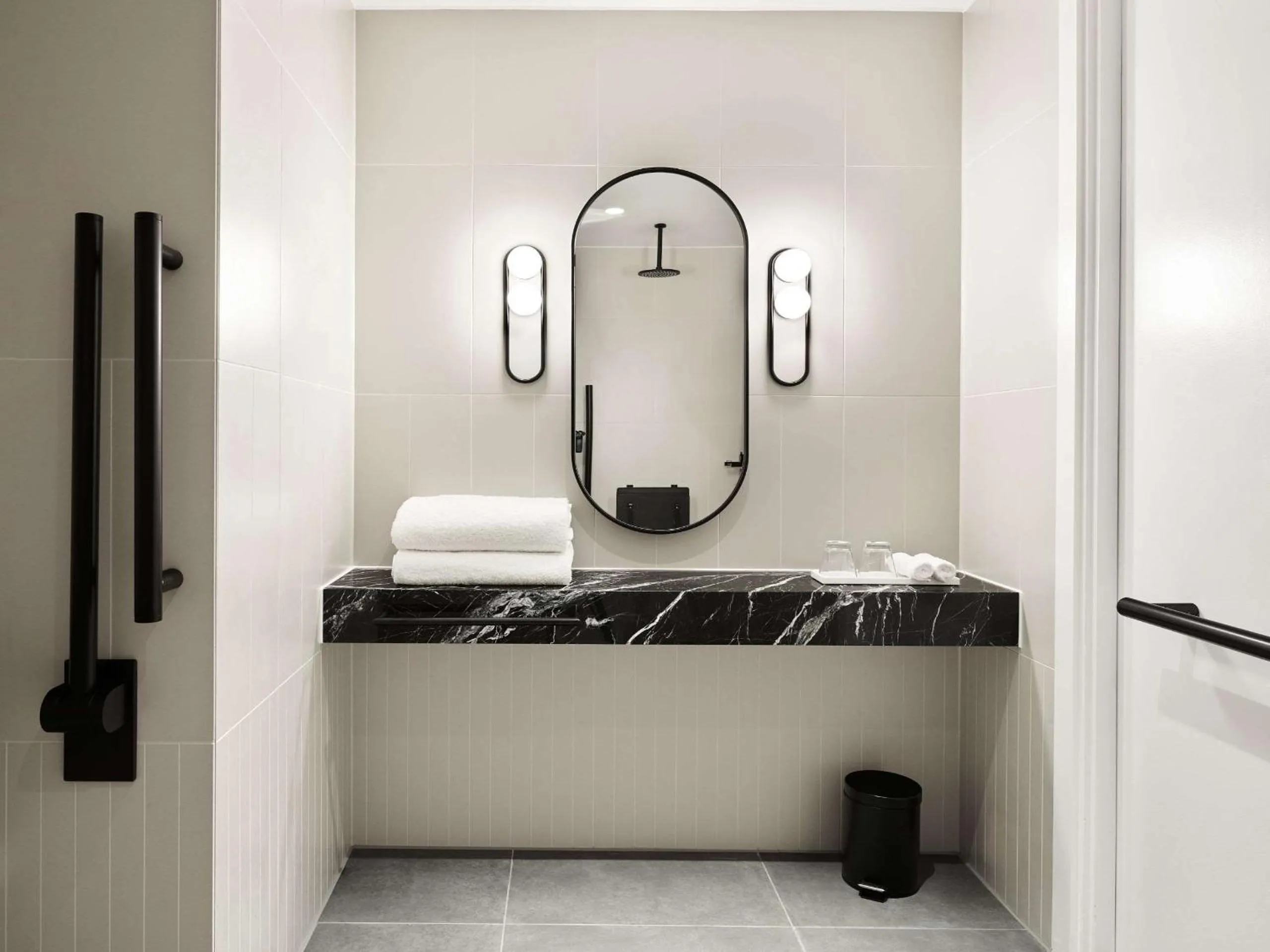 Bathroom in Hyatt Regency London Stratford