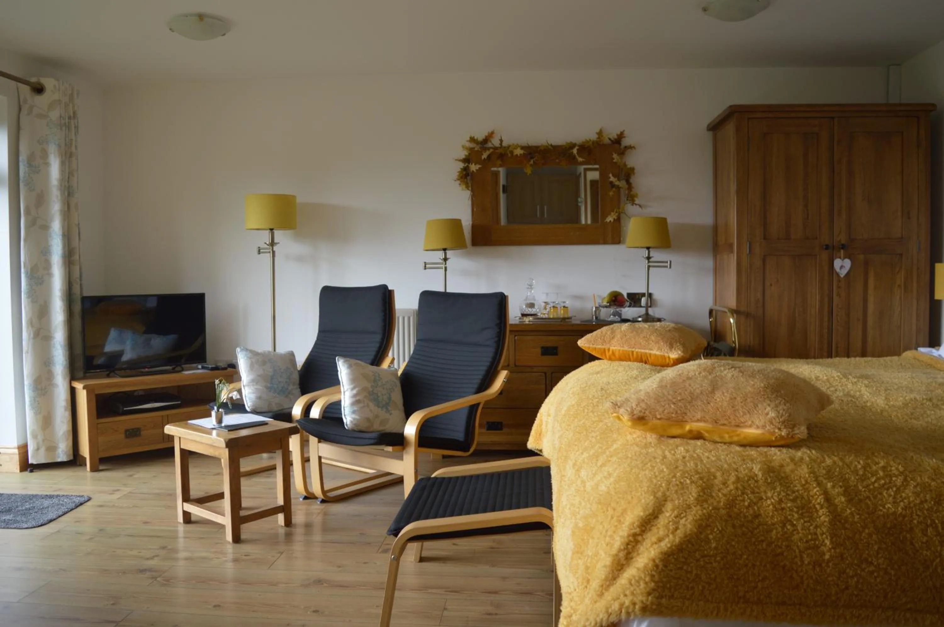 Seating area in Smithfield Farm Bed & Breakfast