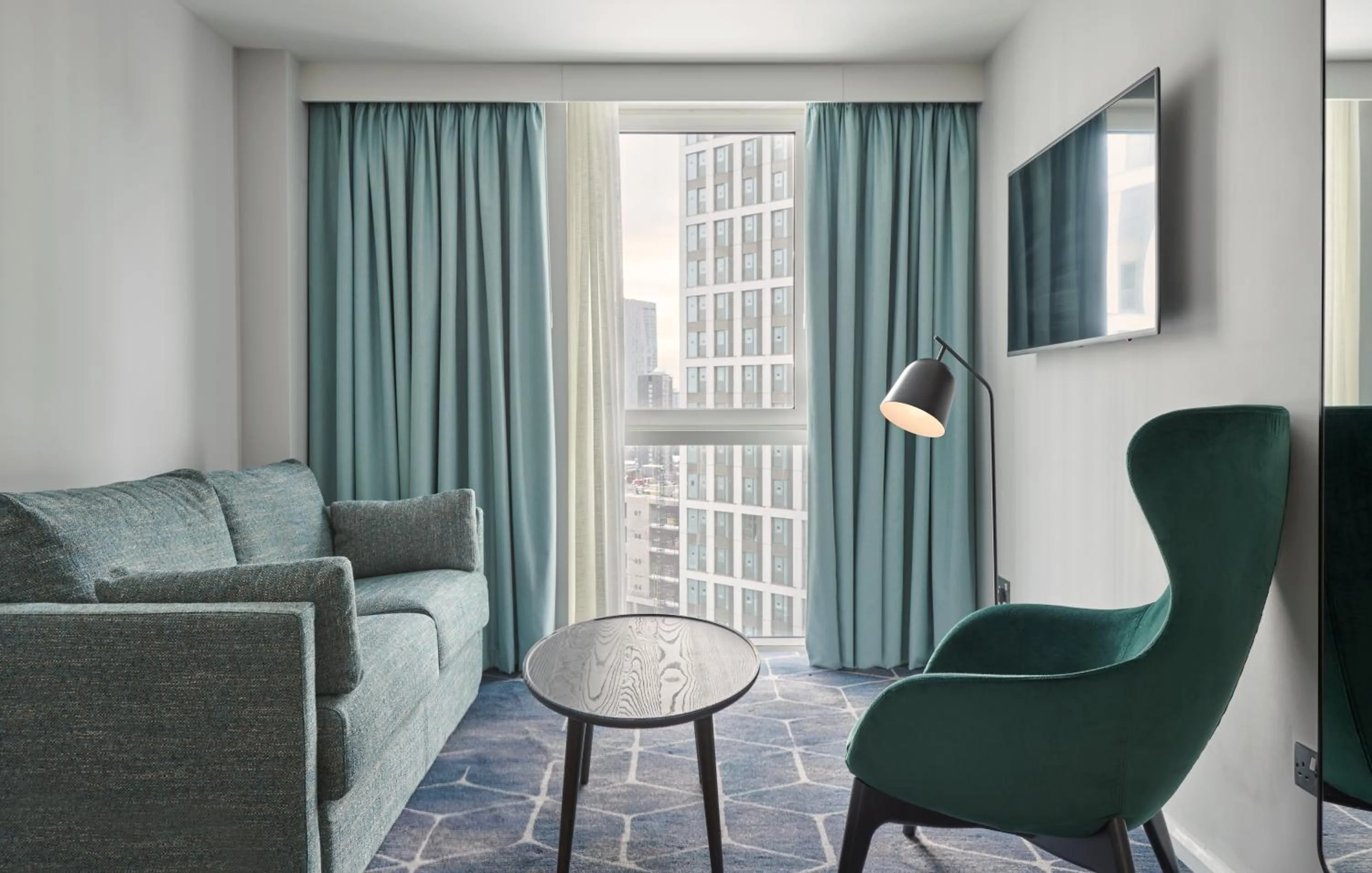 Bedroom in Hyatt House London Stratford - Aparthotel