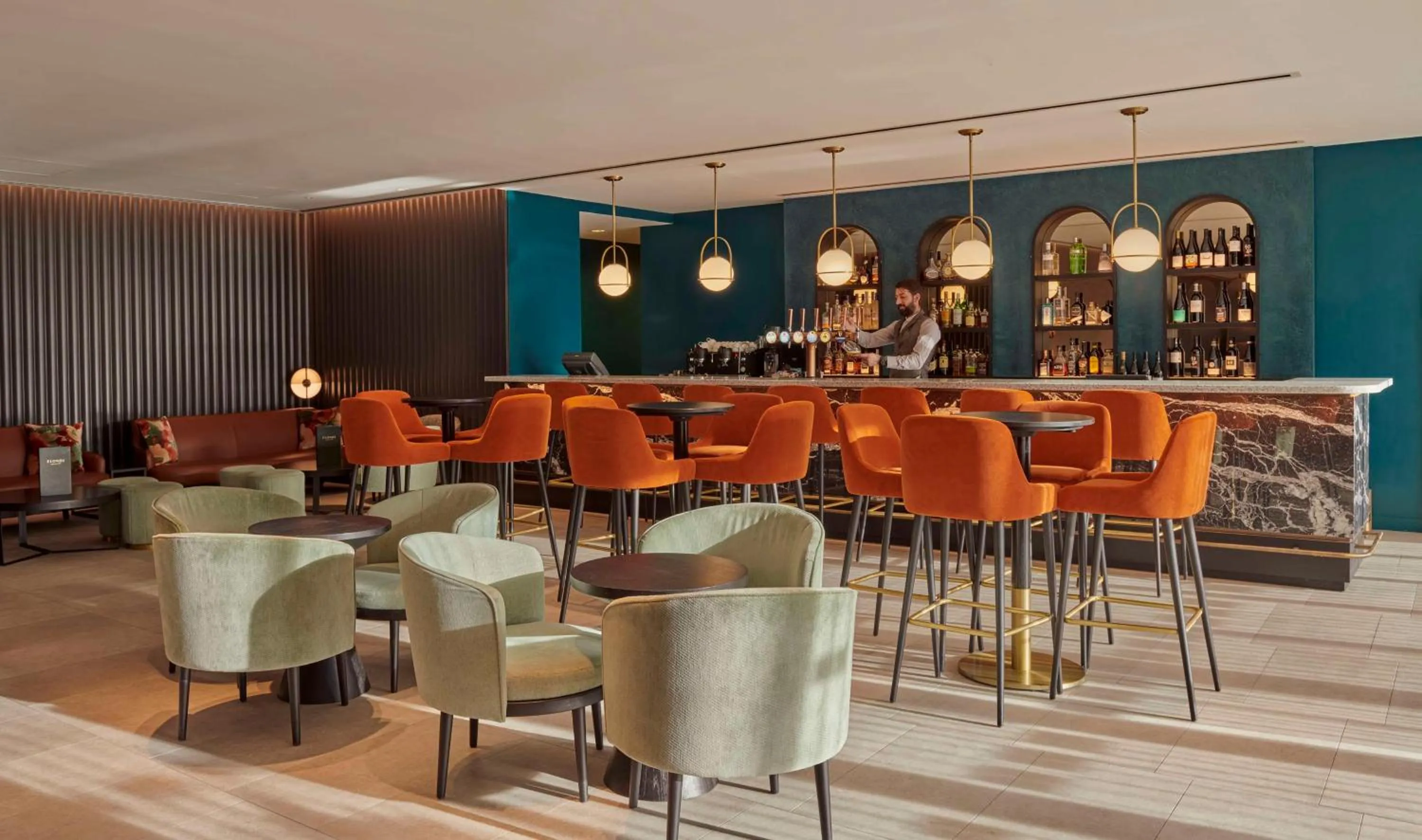 Lounge or bar in Hyatt House London Stratford - Aparthotel