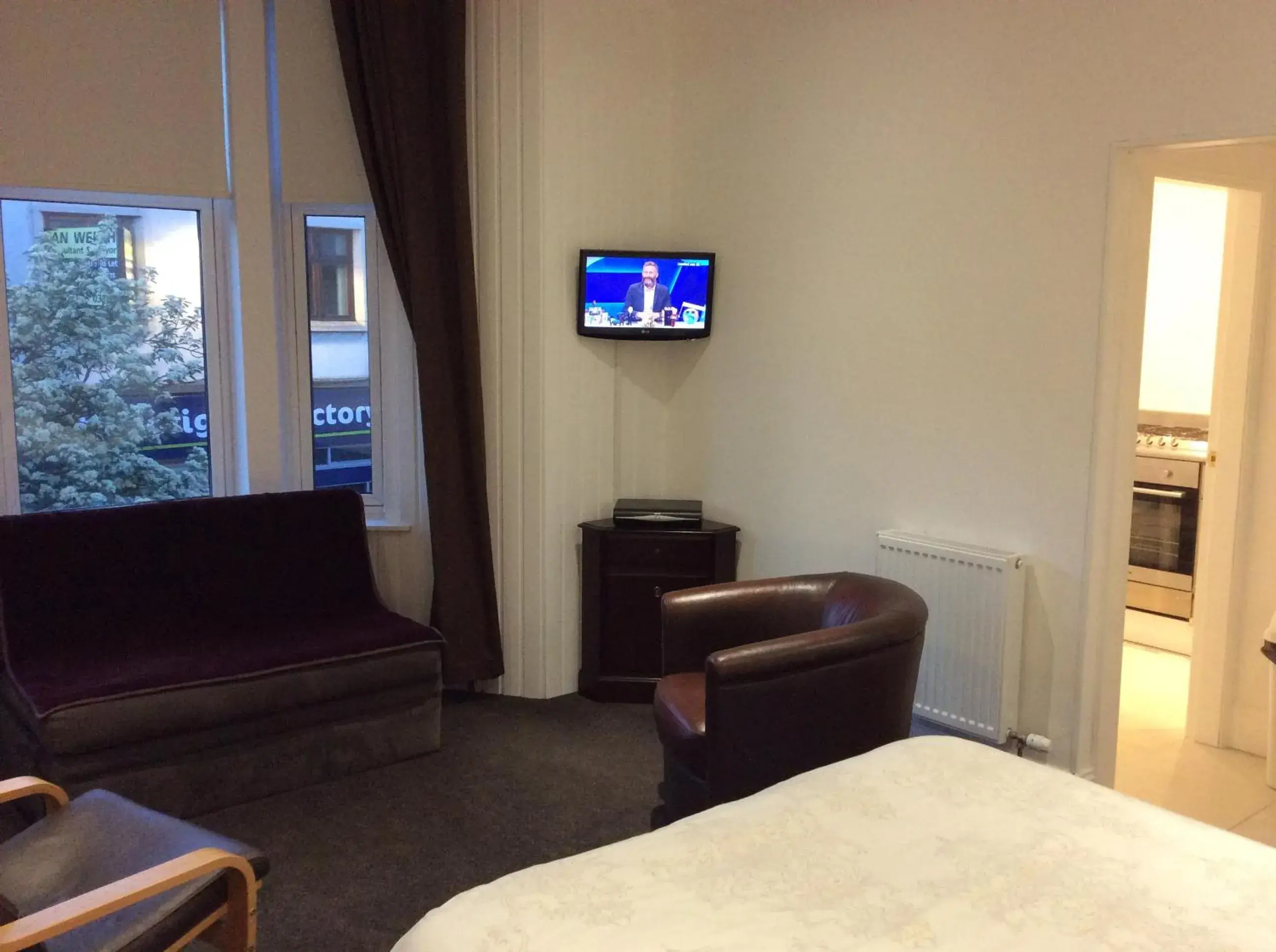 Studio in West Highland Way Rooms ED30002F Studio in West Highland Way Rooms ED30002F