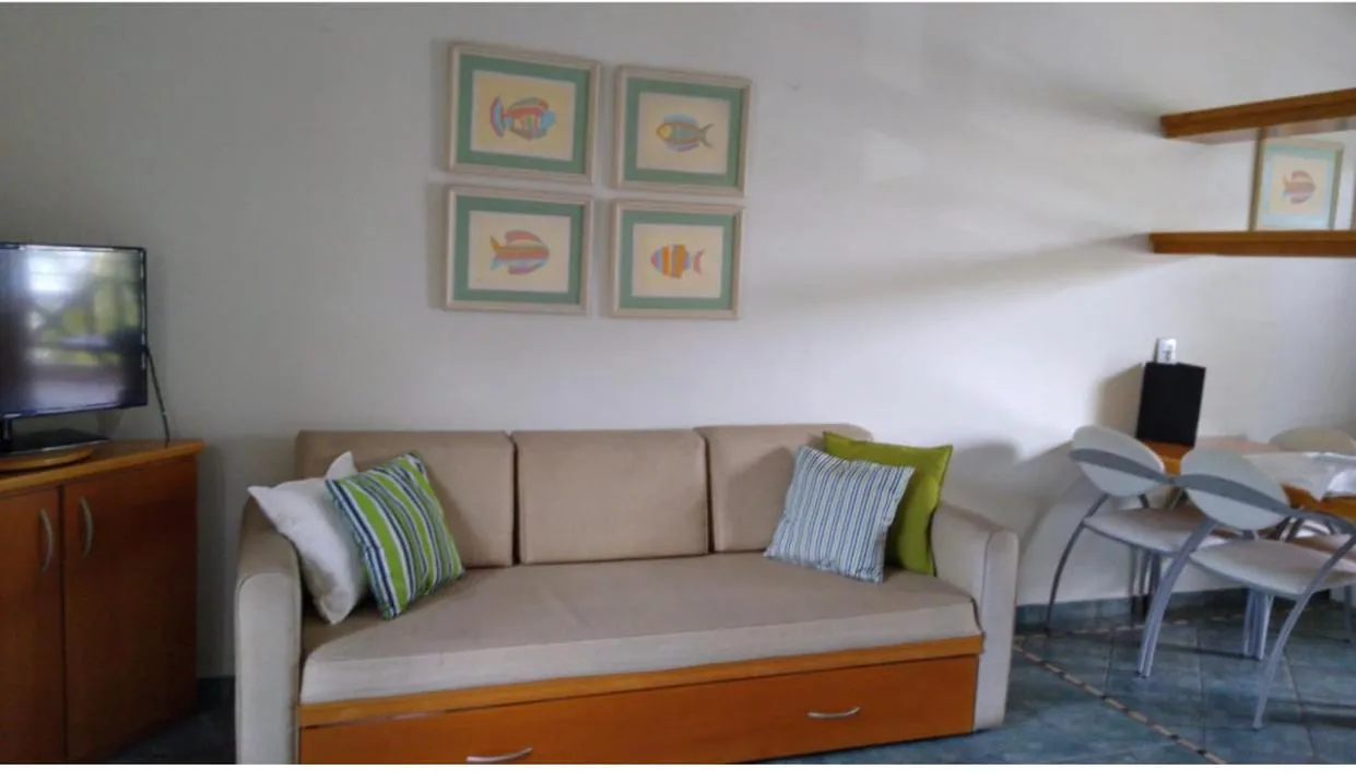 Property building in Apto no IlhaFlat em frente Mar