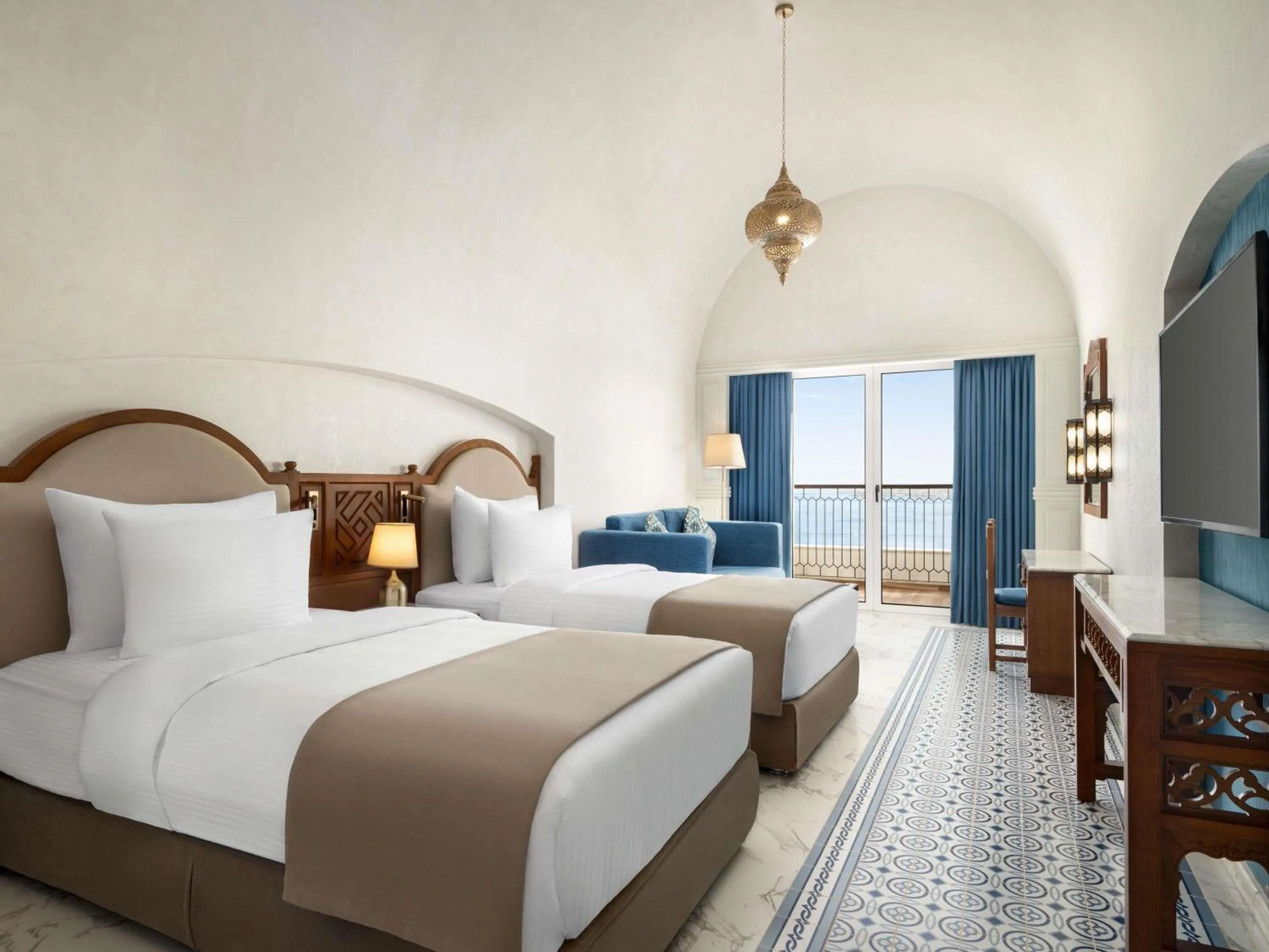 Bedroom, Bed in Movenpick Resort Sharm El Sheikh