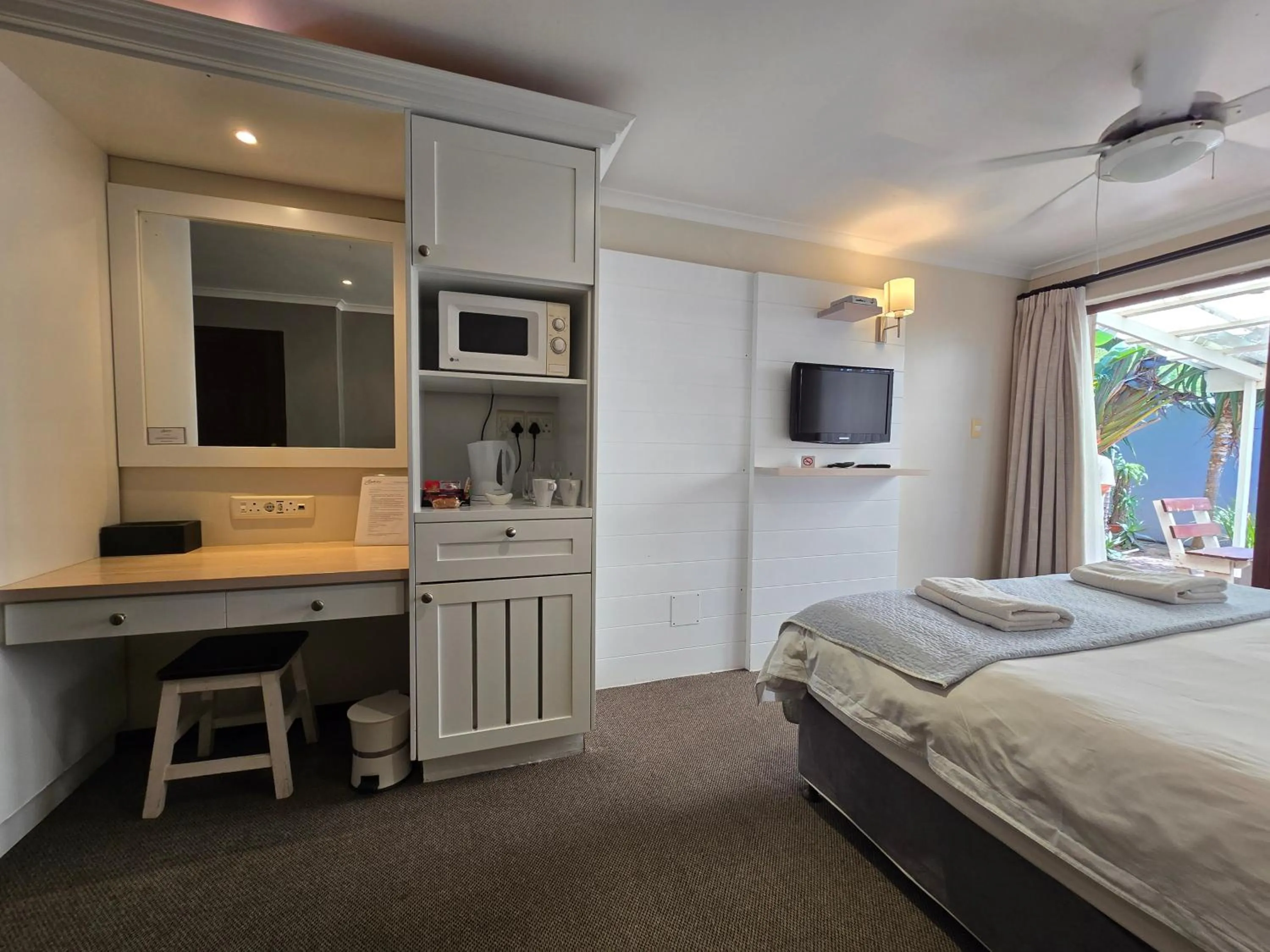 Bed in Bayside Guesthouse