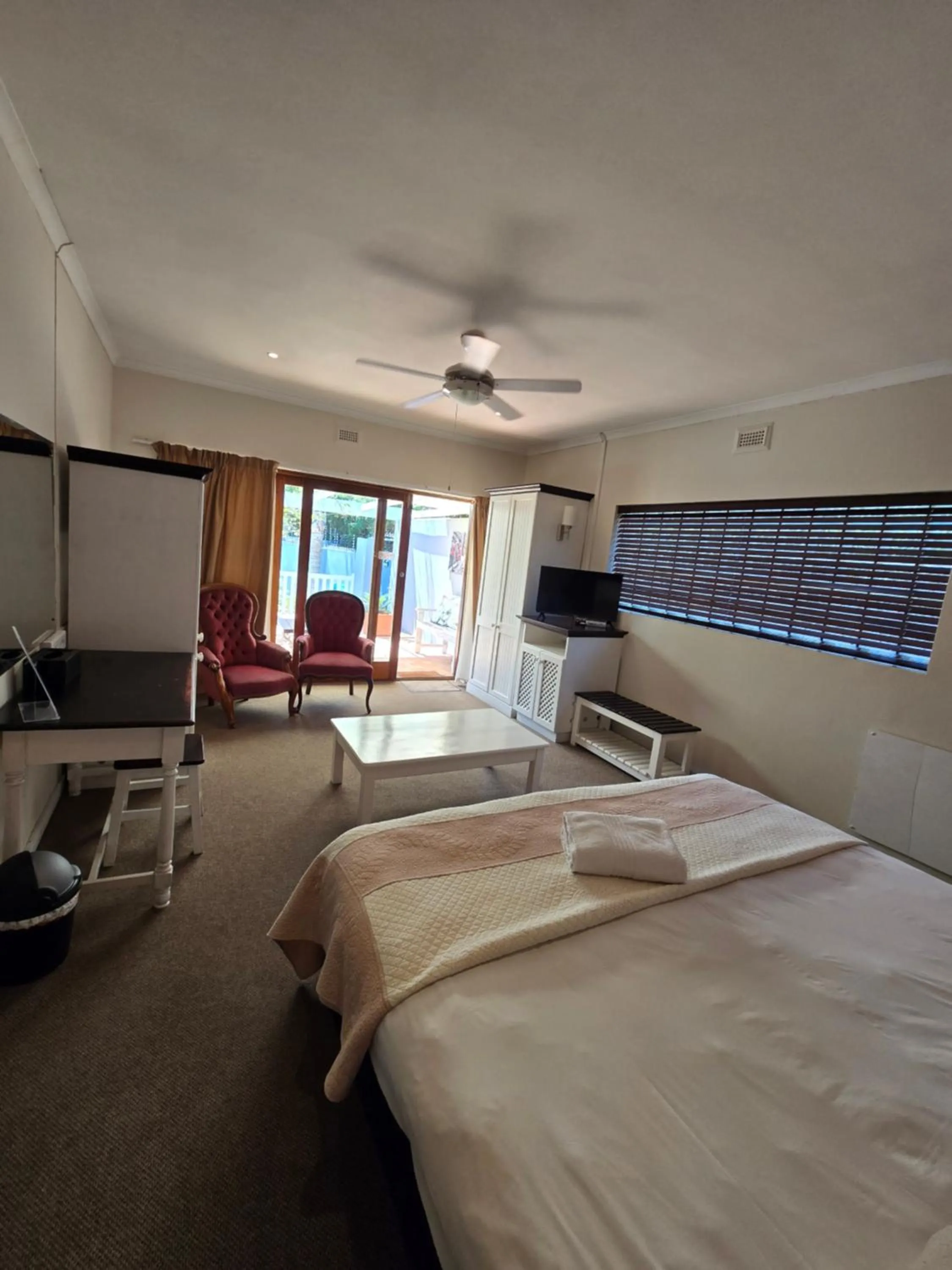 Photo of the whole room, Bed in Bayside Guesthouse