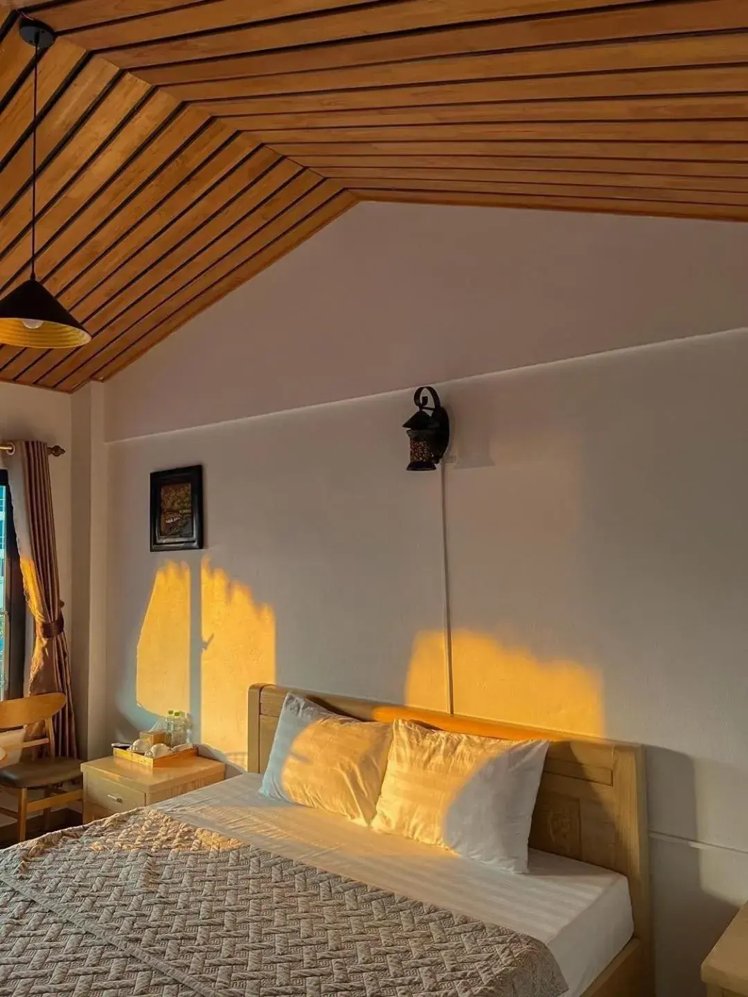 Bed in Catba Oasis Bungalows Bed in Catba Oasis Bungalows