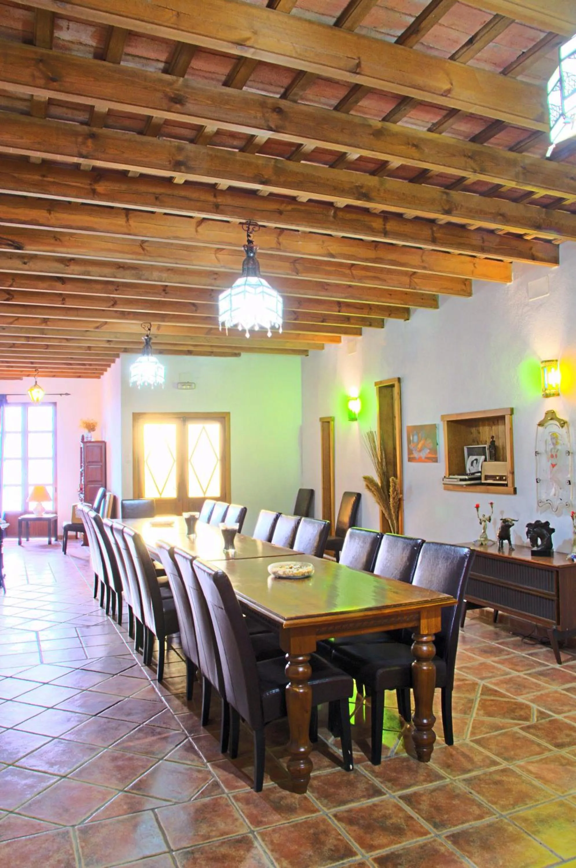 Communal lounge/ TV room in Hotel Posada Casas Viejas