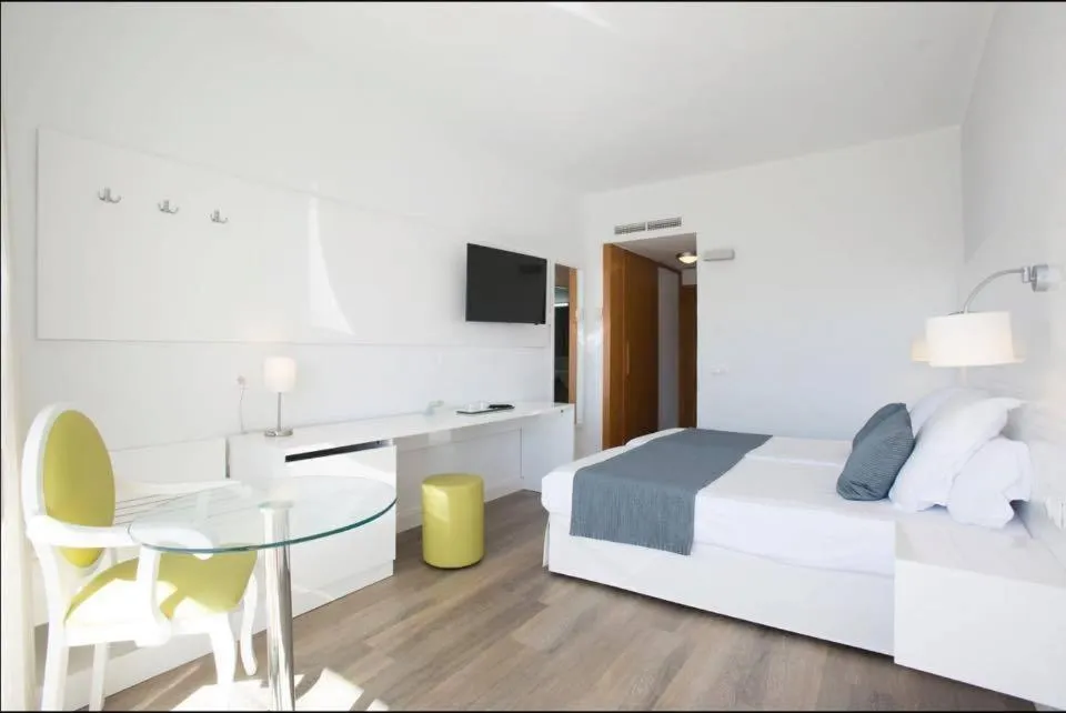 Decorative detail, Bed in Hotel Morito