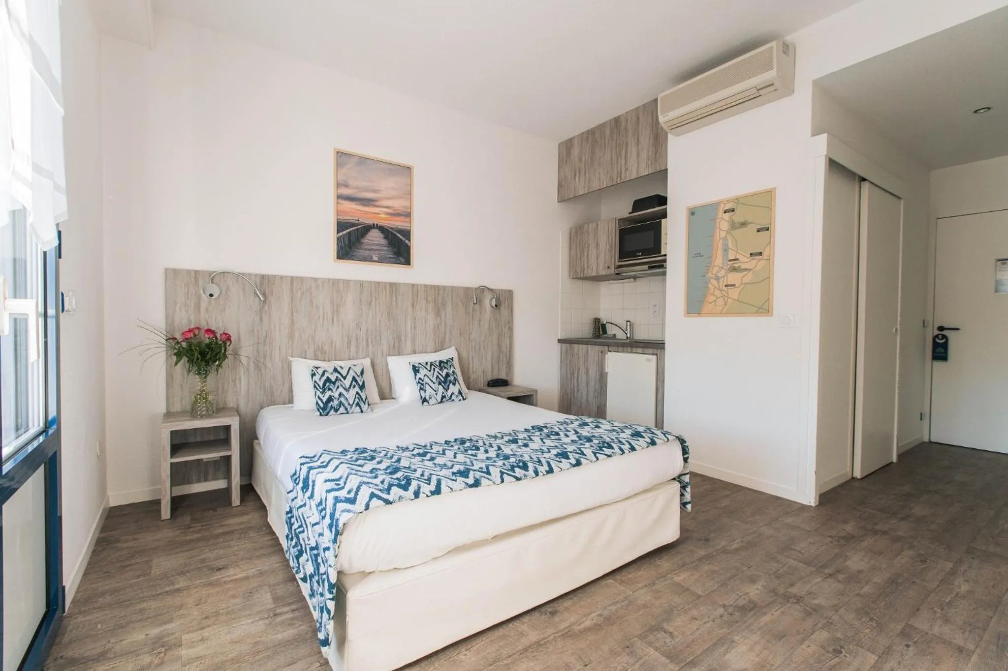 Bed in Hotel Mercedes