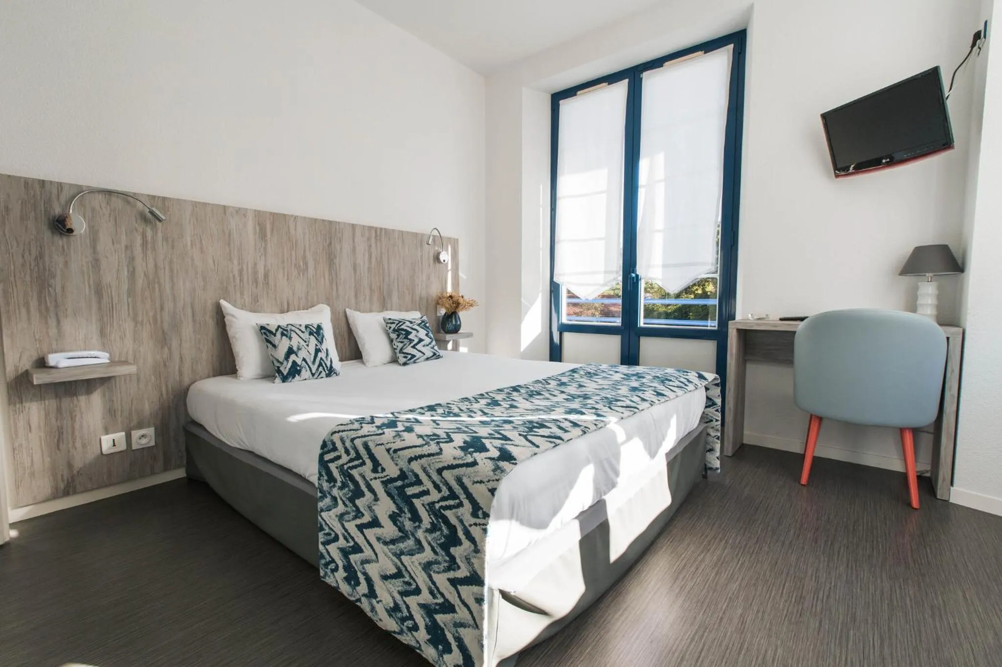 Bed in Hotel Mercedes